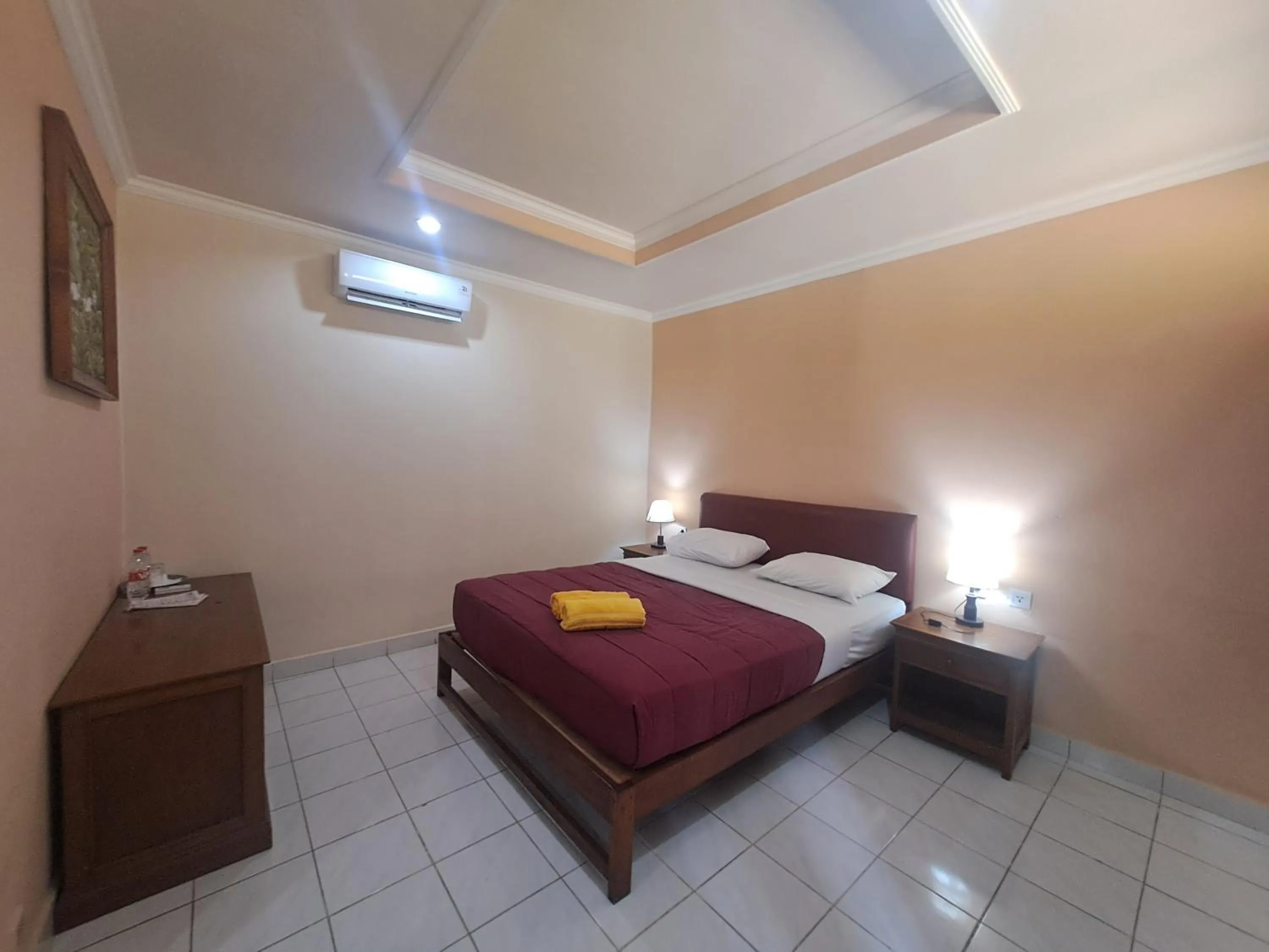 Bed in Lovina Beach Hotel