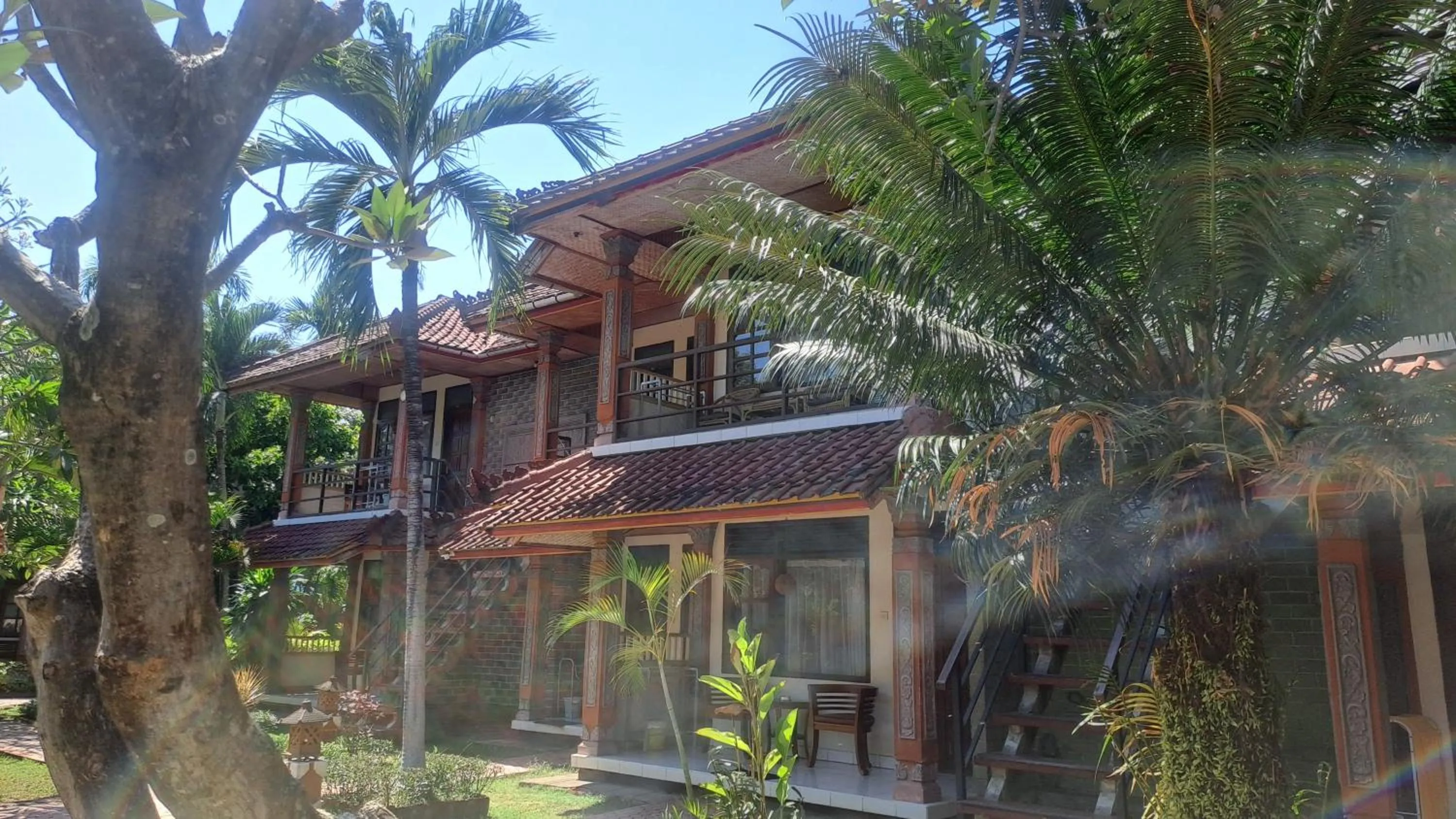Property building in Lovina Beach Hotel