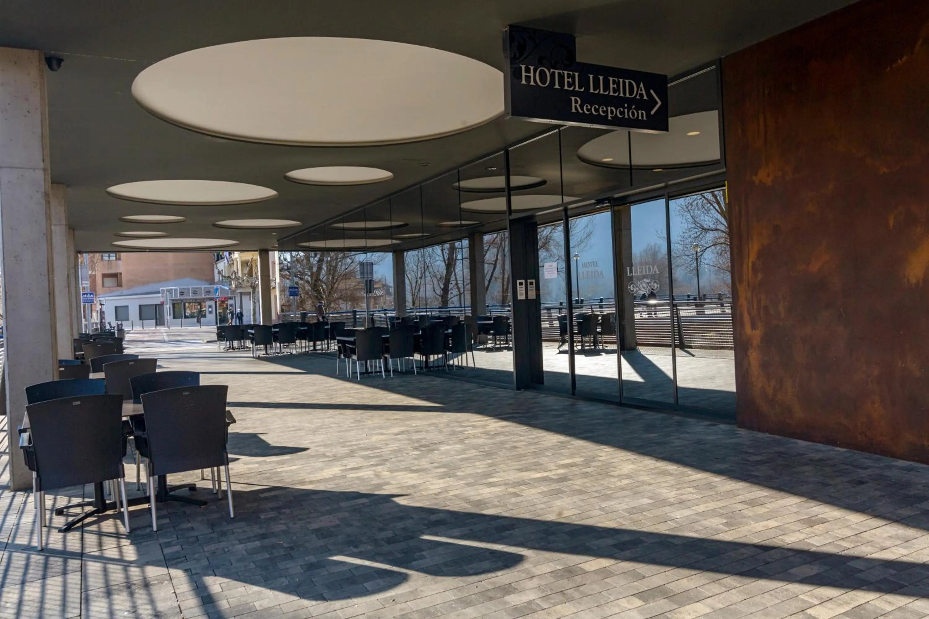 Property building in Hospedium Hotel Lleida