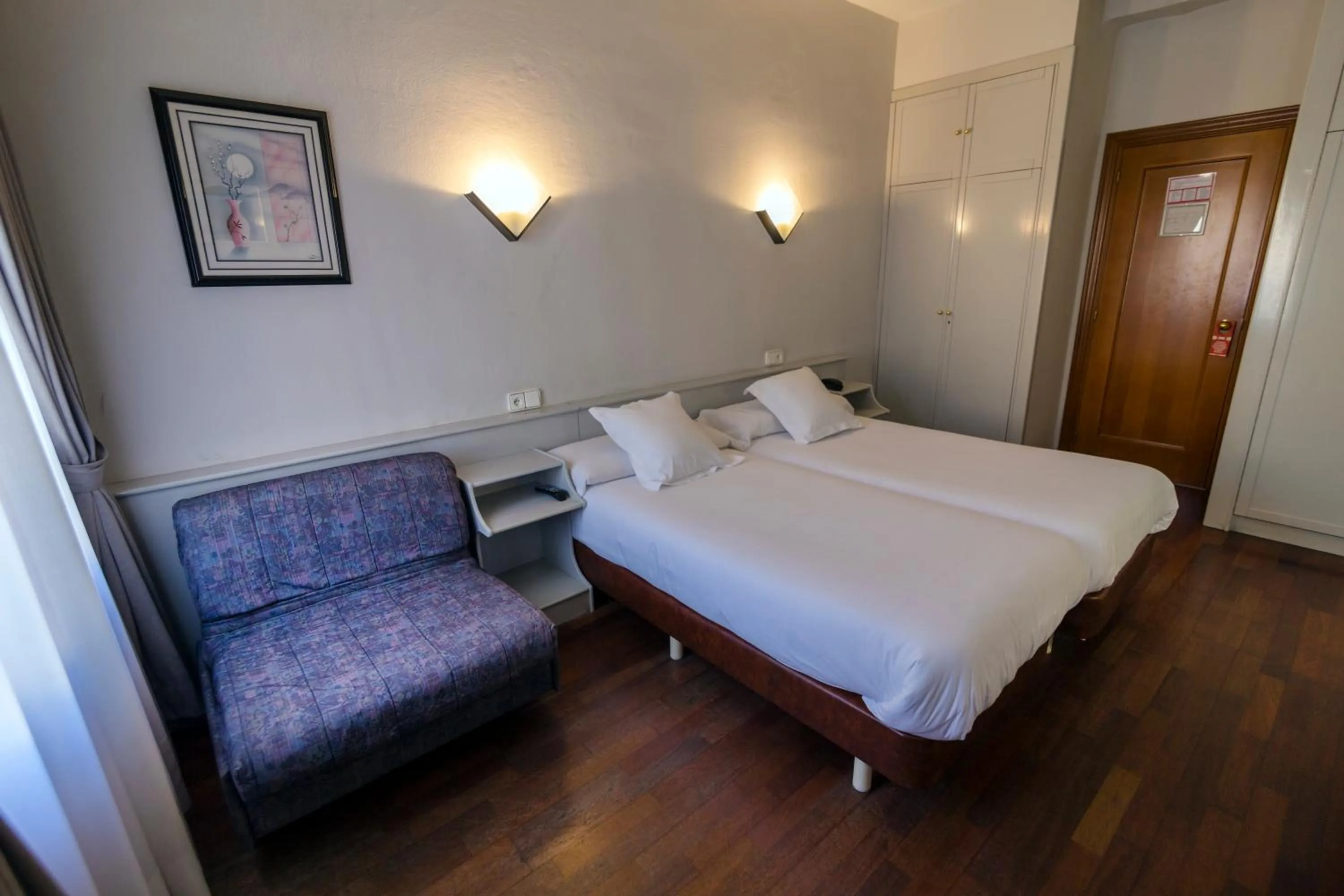Bed in Hospedium Hotel Lleida