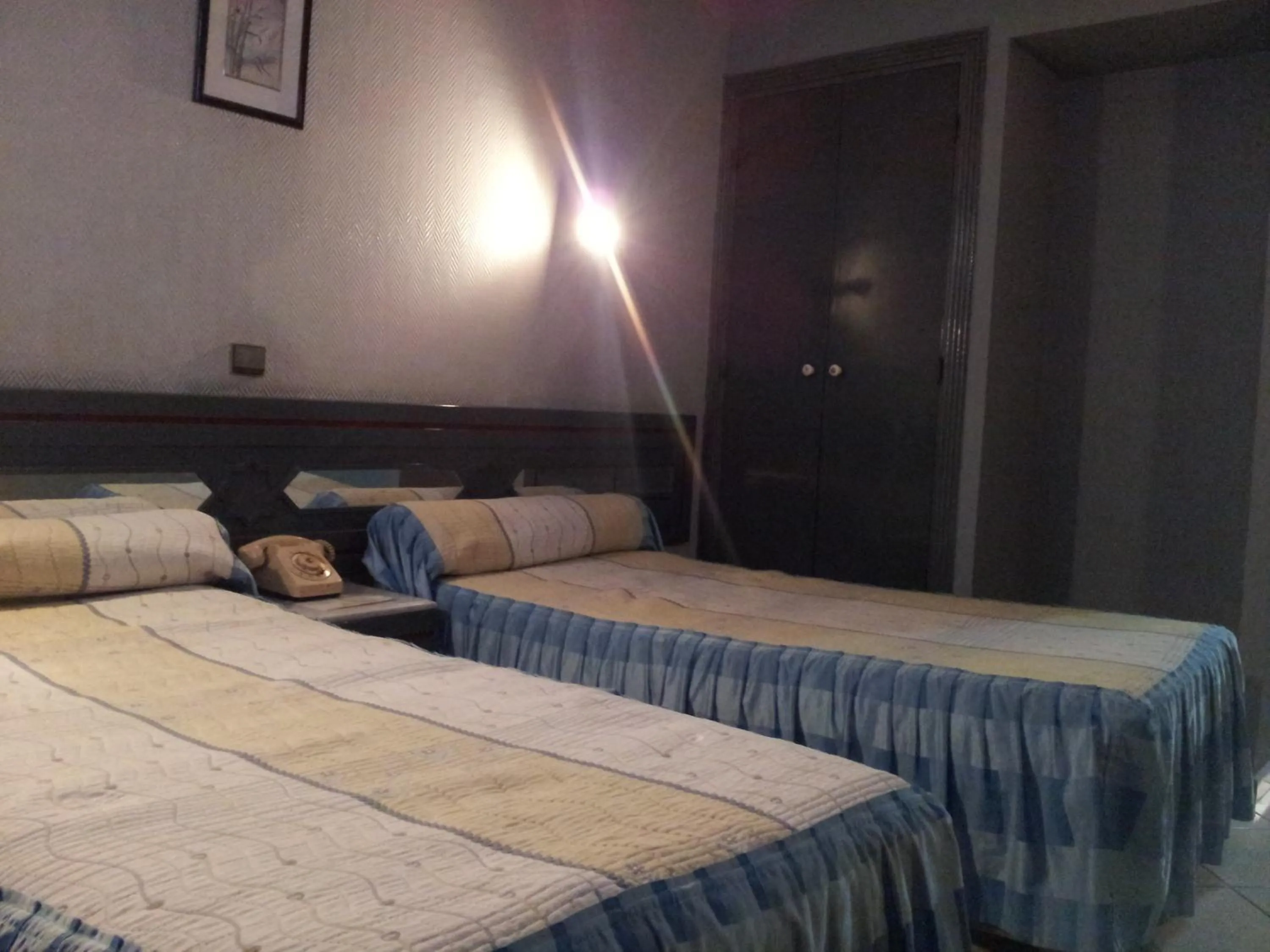 Photo of the whole room, Bed in Hotel La Giralda