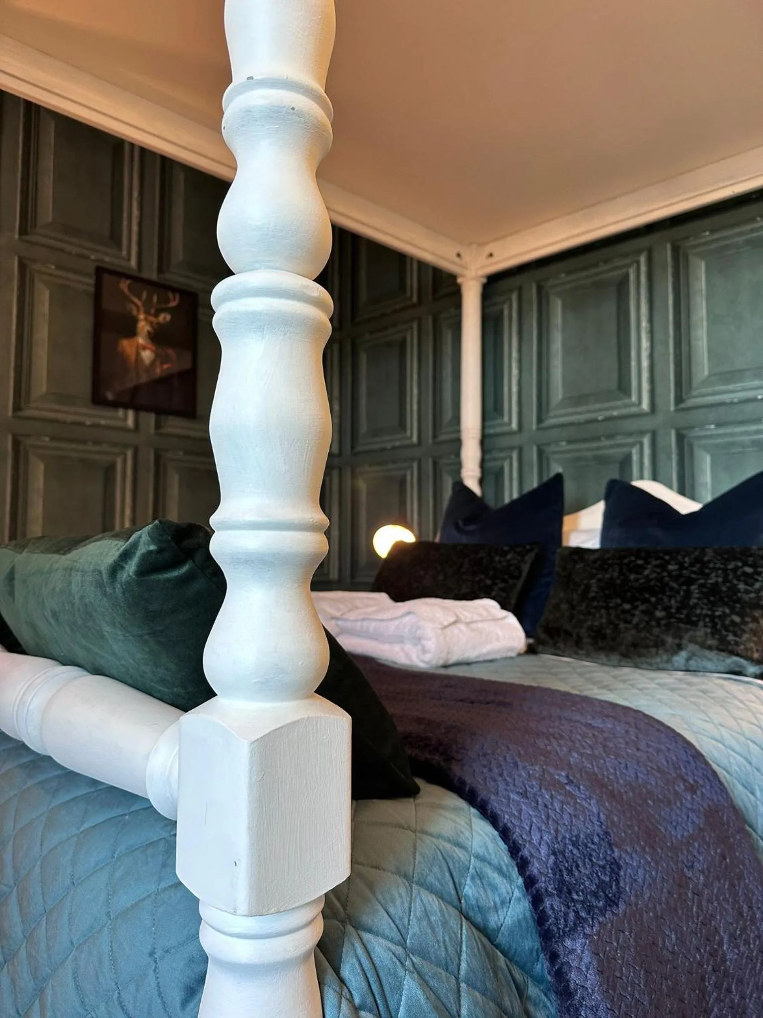 Bed in Castle At Edgehill