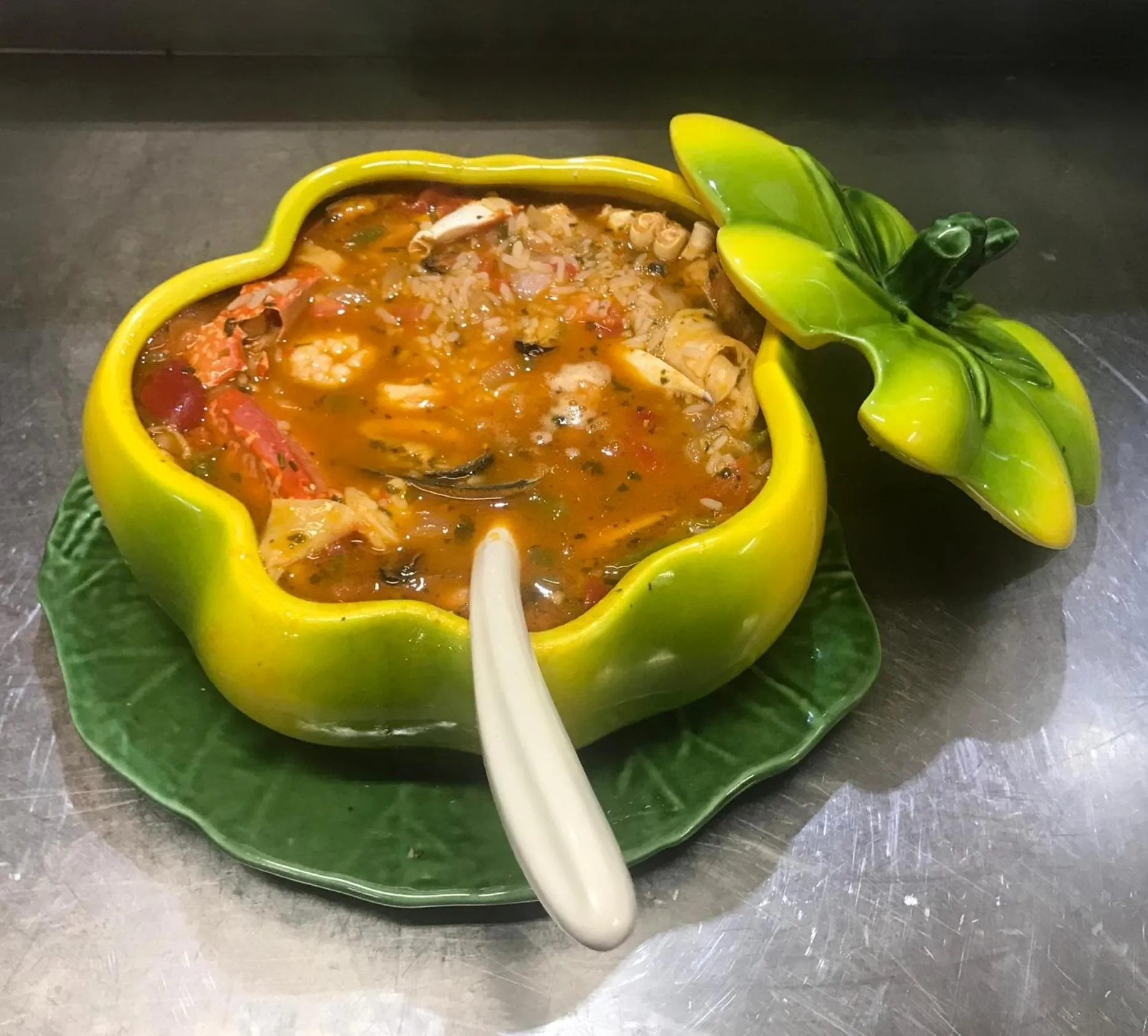 Restaurant/places to eat in Alfatima