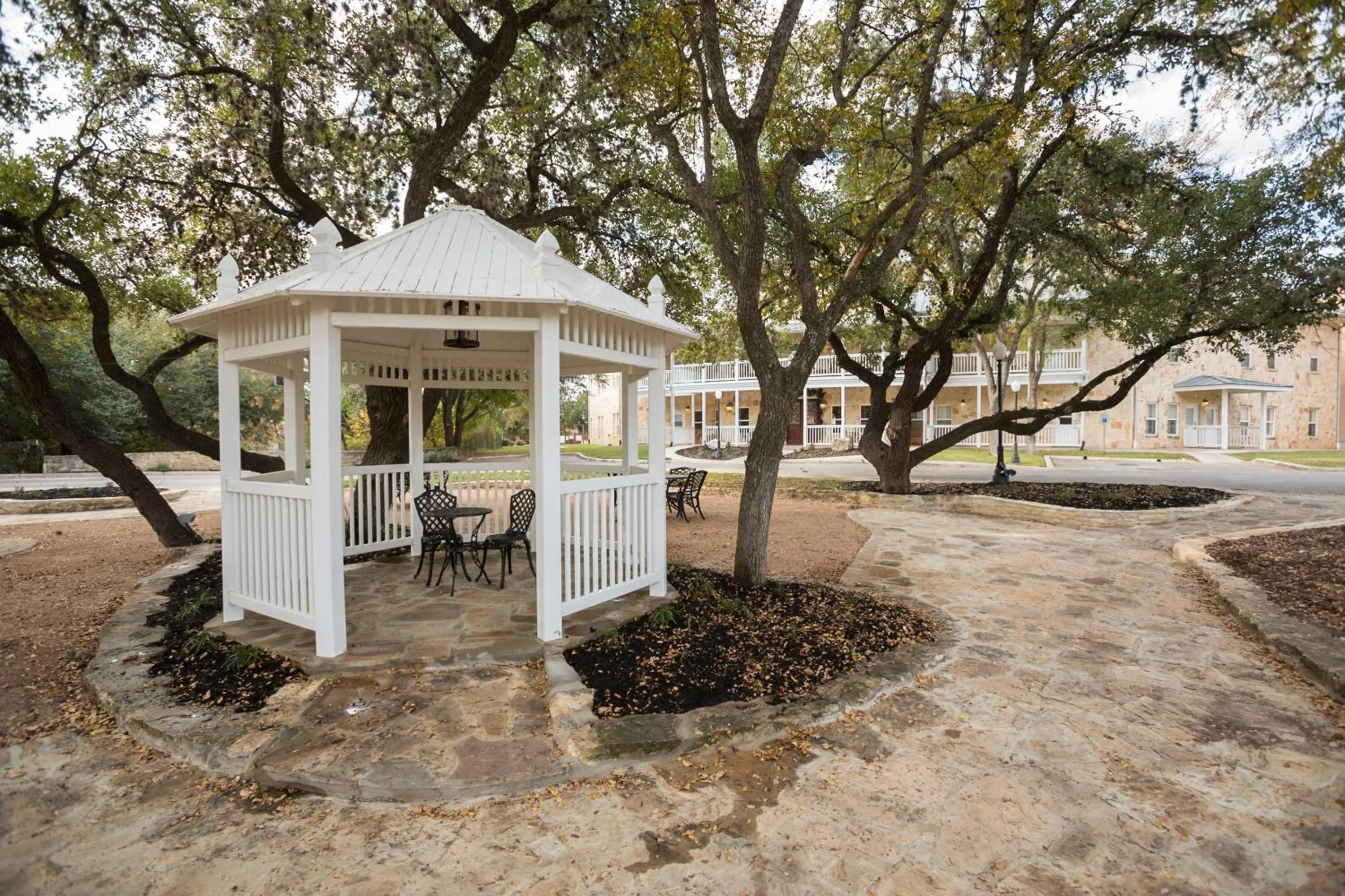 Gruene River Hotel & Retreat