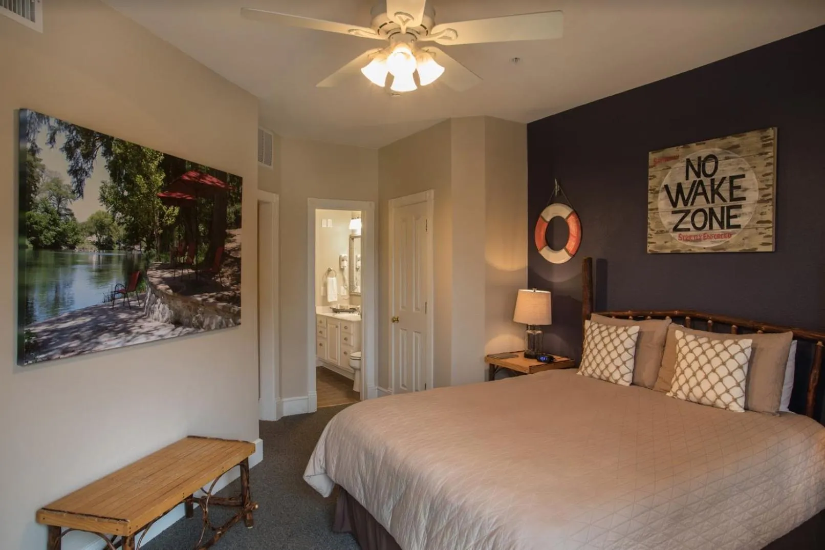 Bed in Gruene River Hotel & Retreat