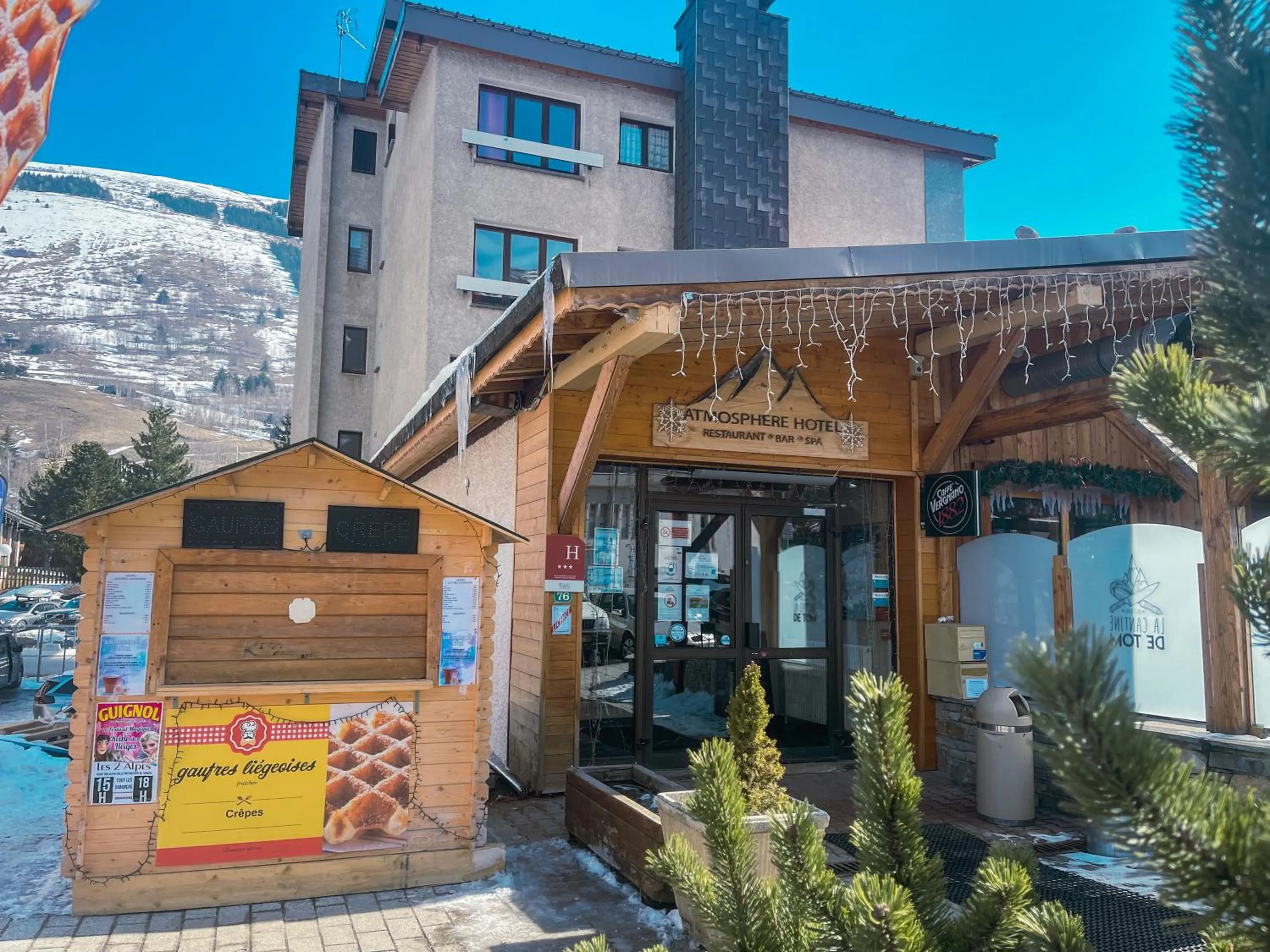 Property building in Atmosphere Hotel