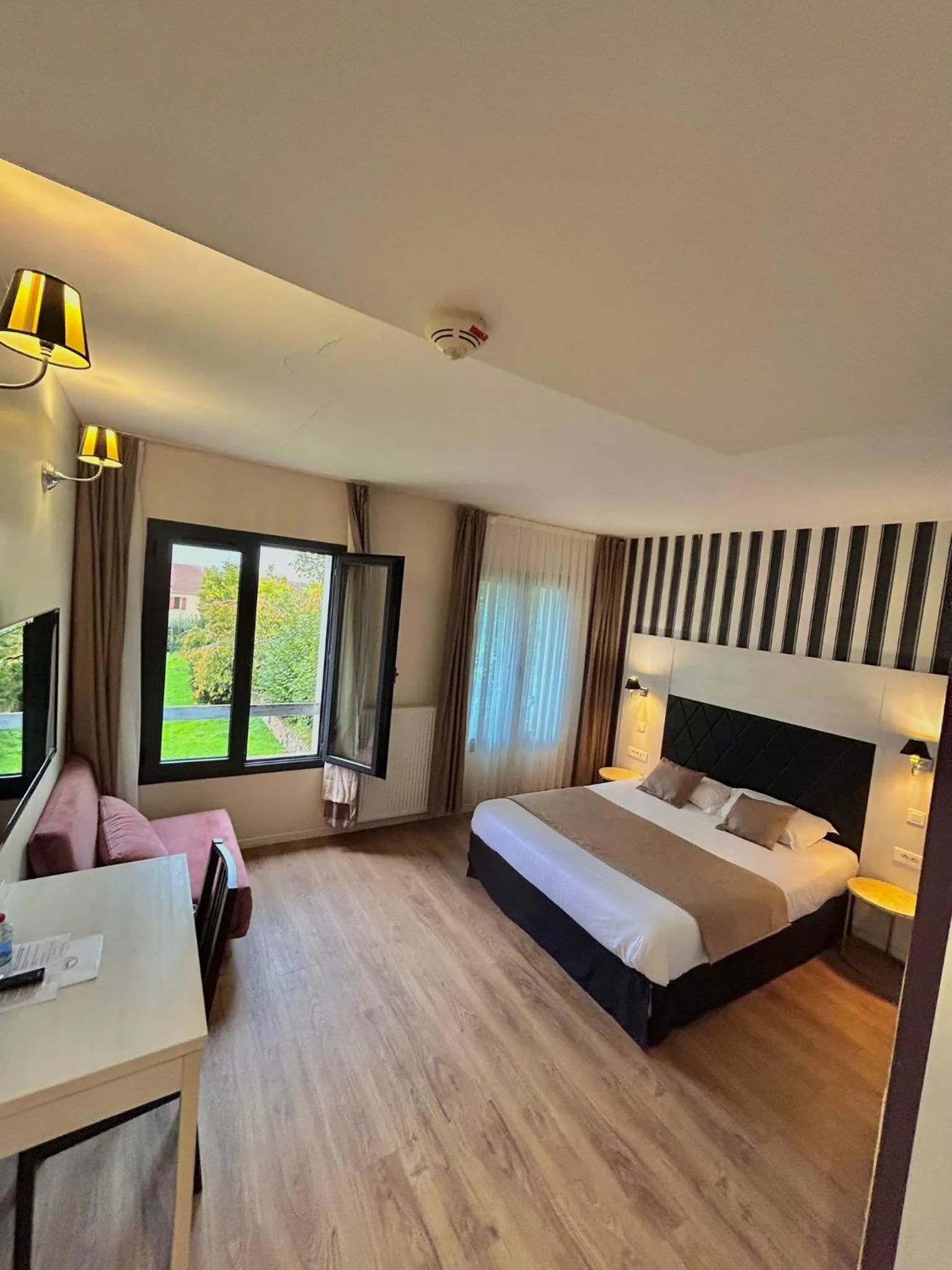 Thoiry Étoile Lodge