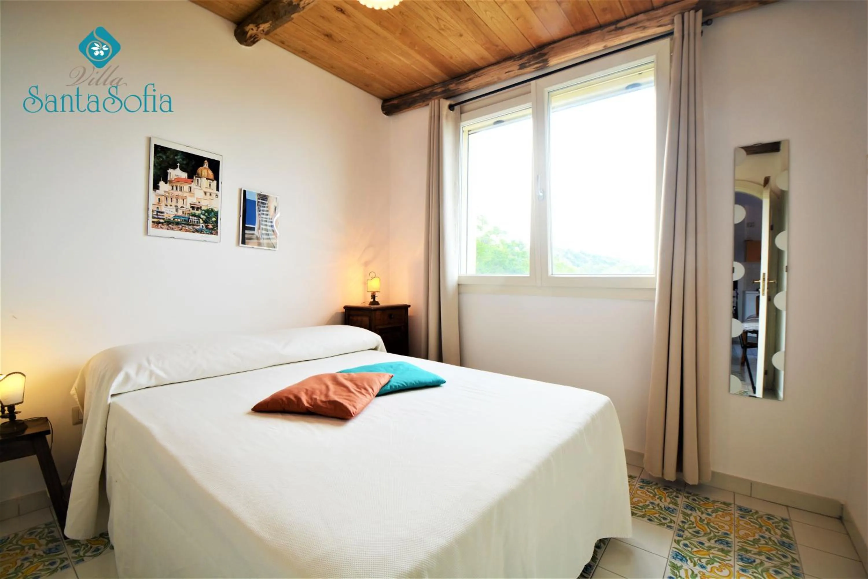 Bed in Villa Santa Sofia