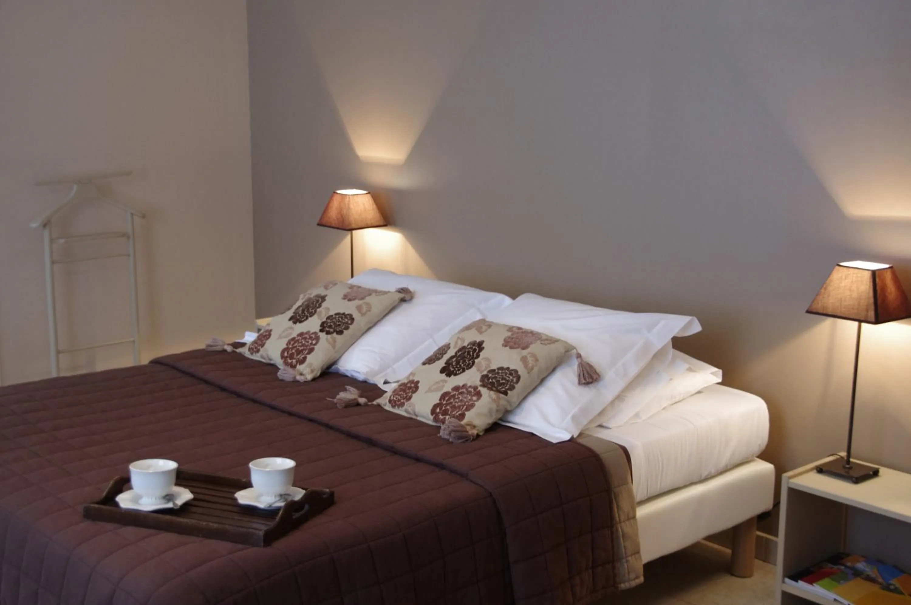 Bed in La Bastide Tara