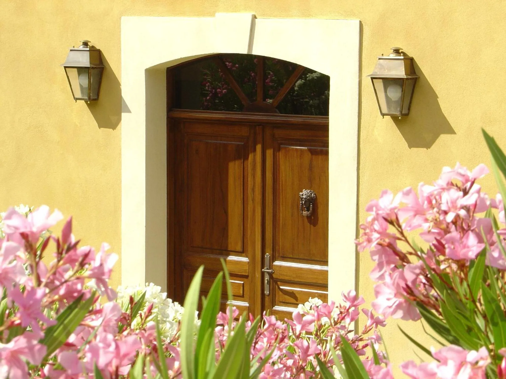 Facade/entrance in La Bastide Tara