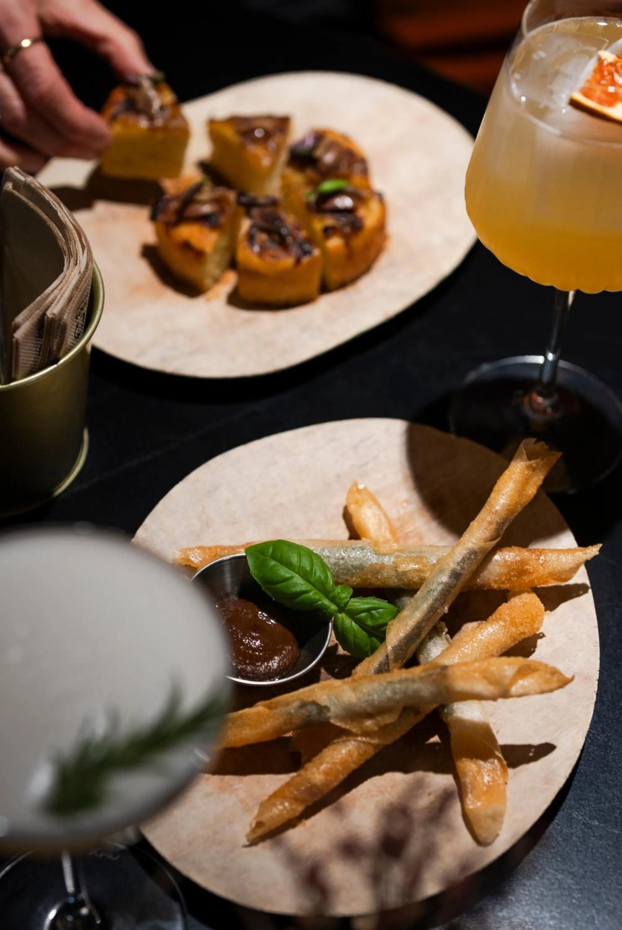 Restaurant/places to eat in Le Relais de Saint de Ser