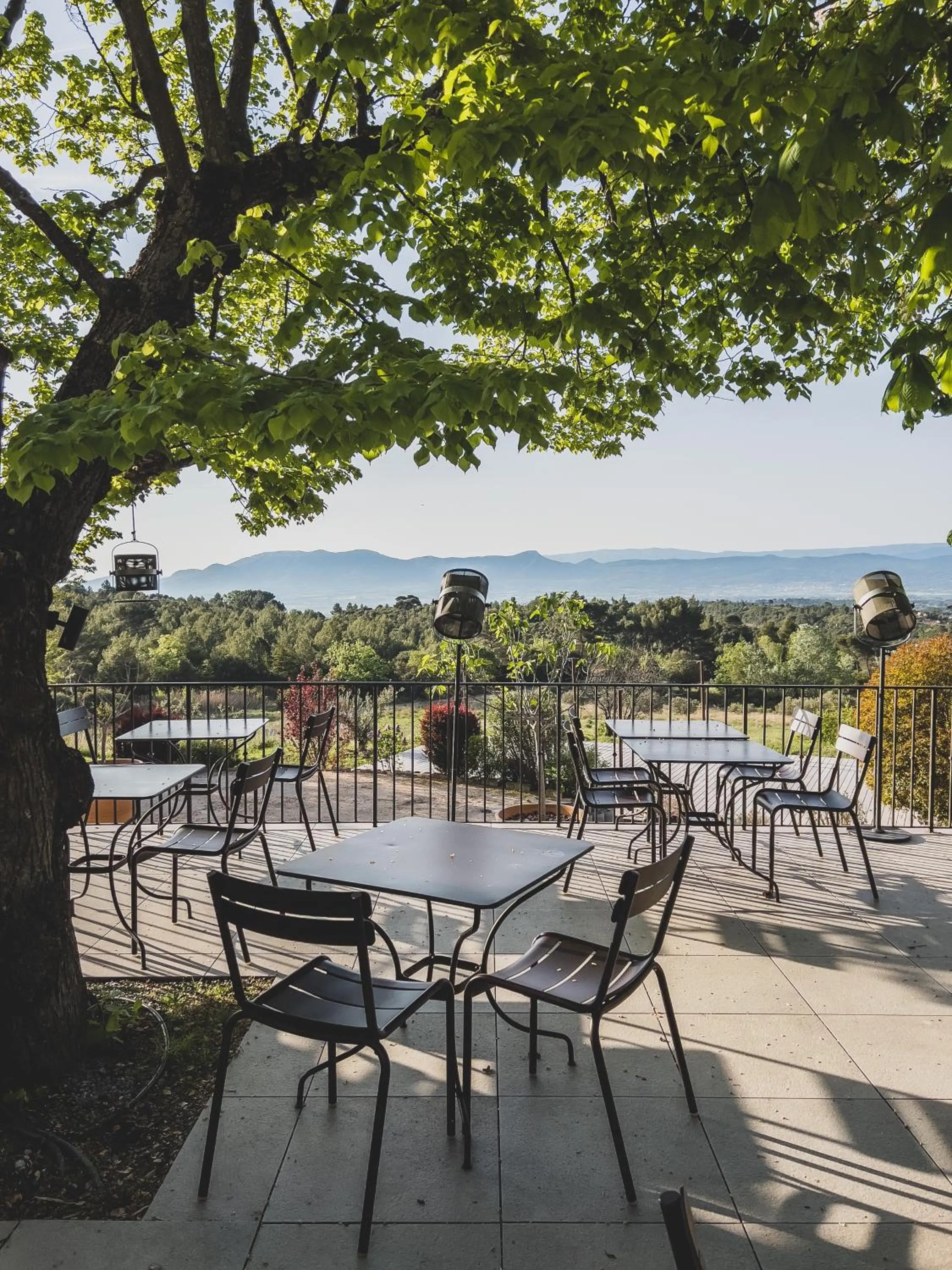 Property building in Le Relais de Saint de Ser