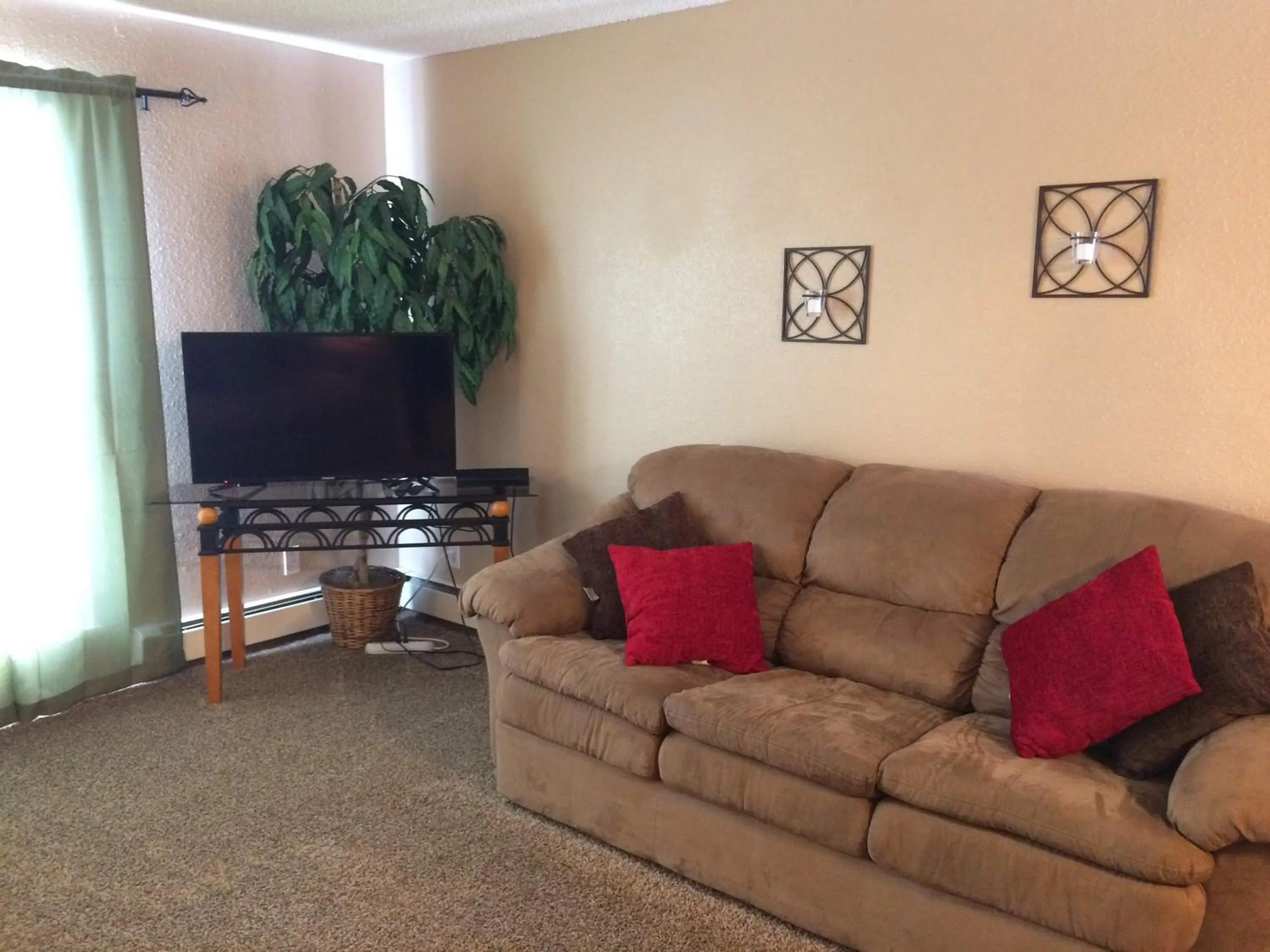 TV and multimedia in Mountain Song