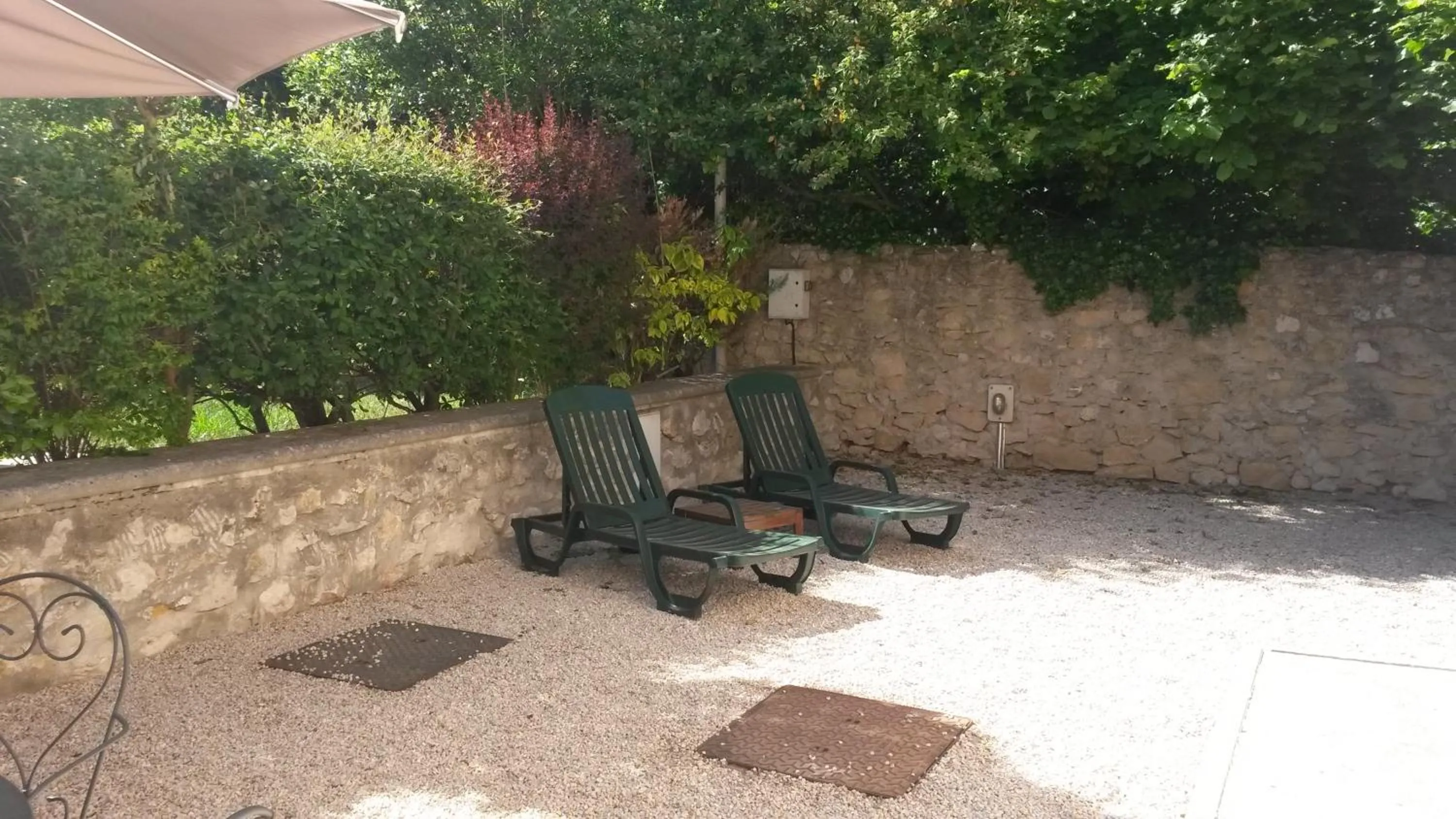 Patio in La Milane