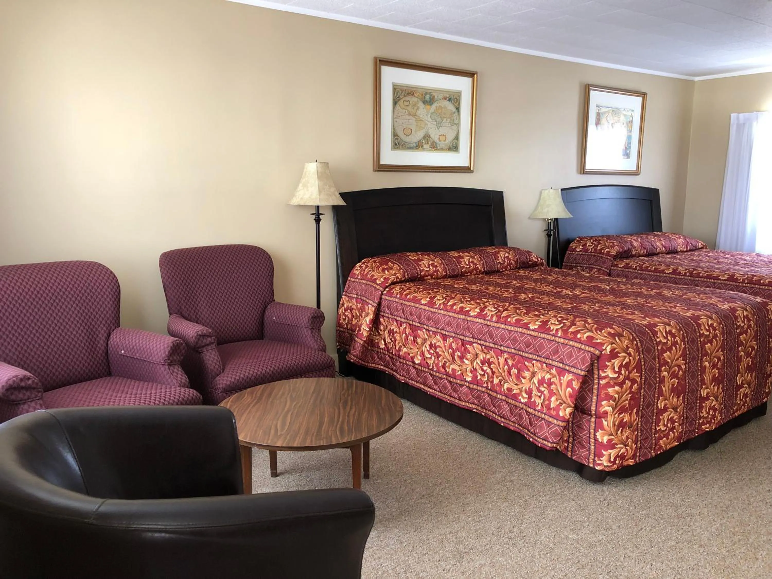 Photo of the whole room, Bed in Dunlop Motel