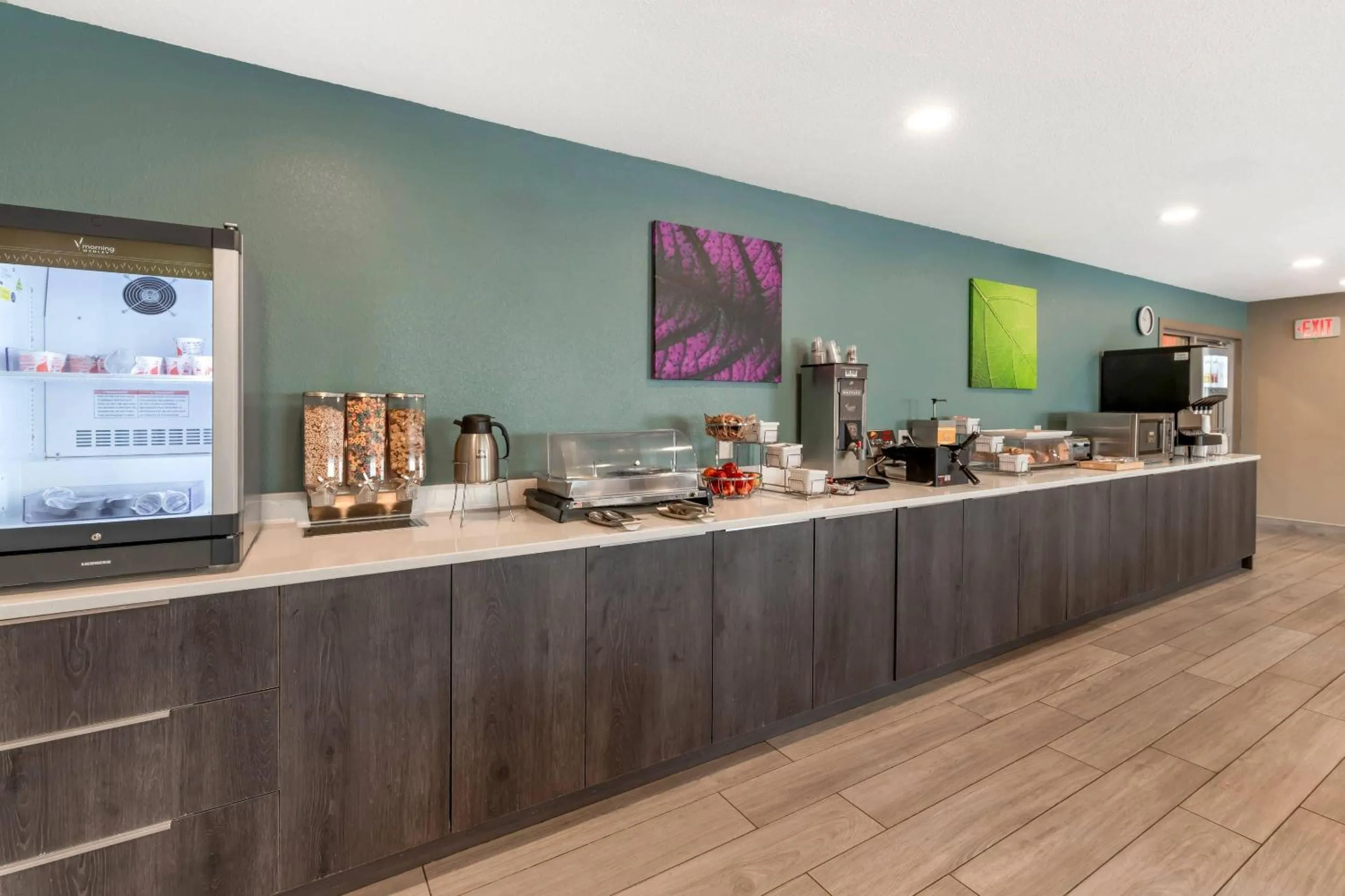 Breakfast in Sleep Inn & Suites Wisconsin Dells - Lake Delton