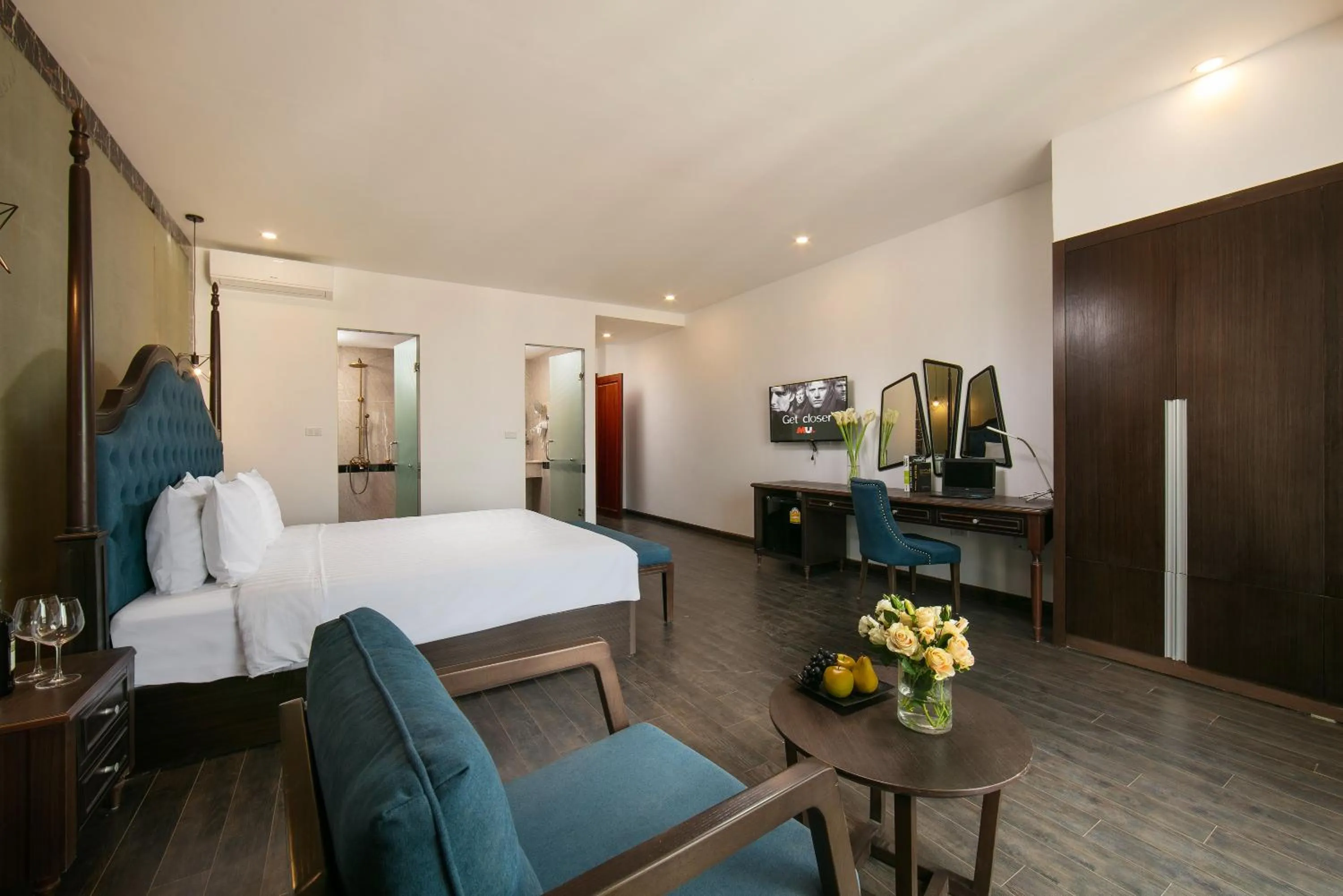 Photo of the whole room in Azalea Parkview Hotel