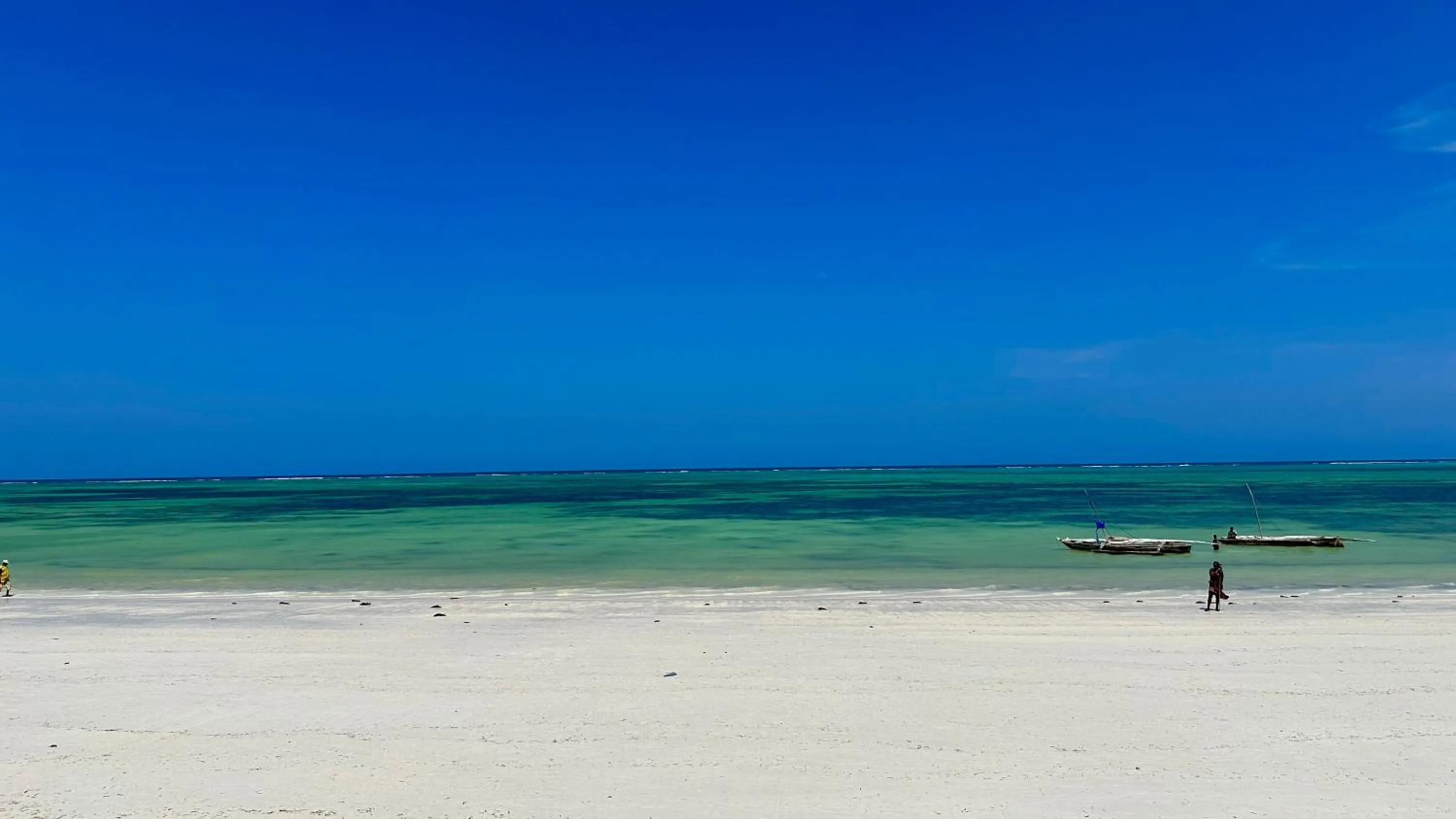 Bluebay Beach Resort & Spa