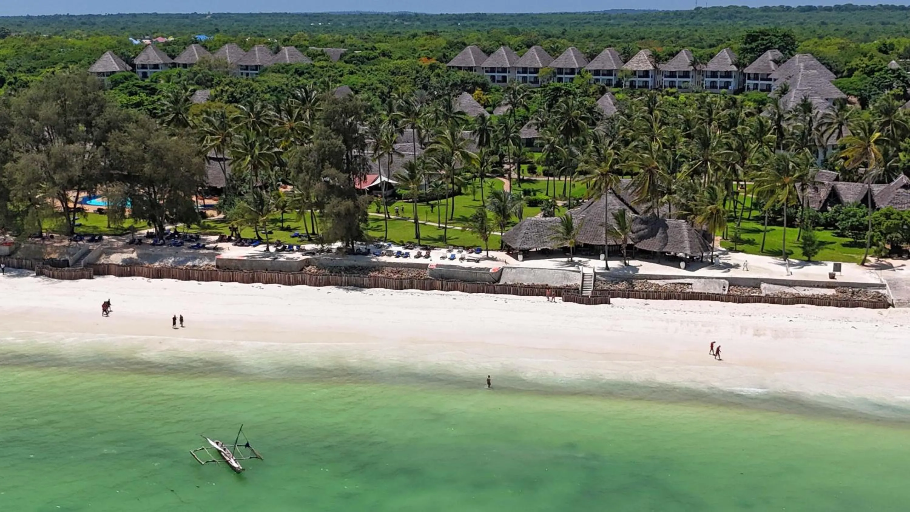 Bluebay Beach Resort & Spa