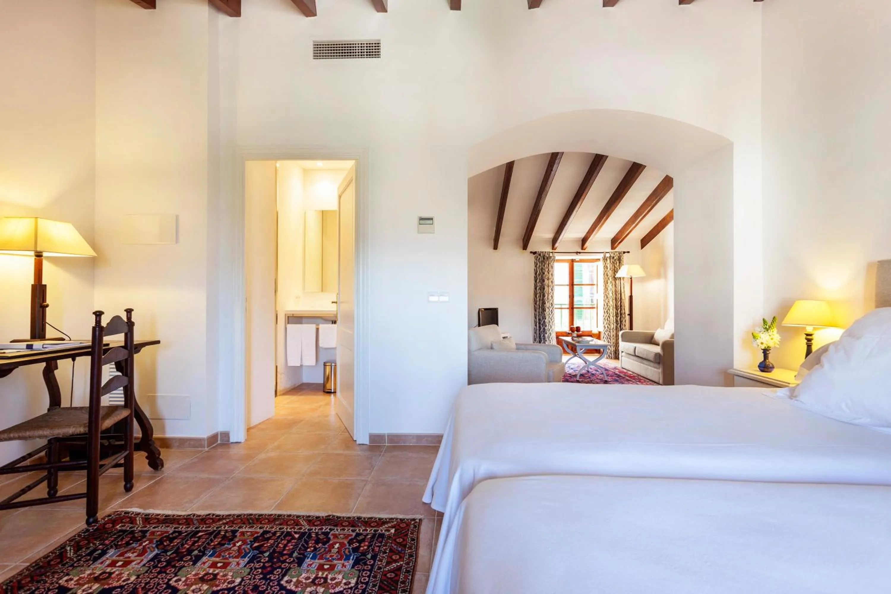 Bed in Hotel Llenaire