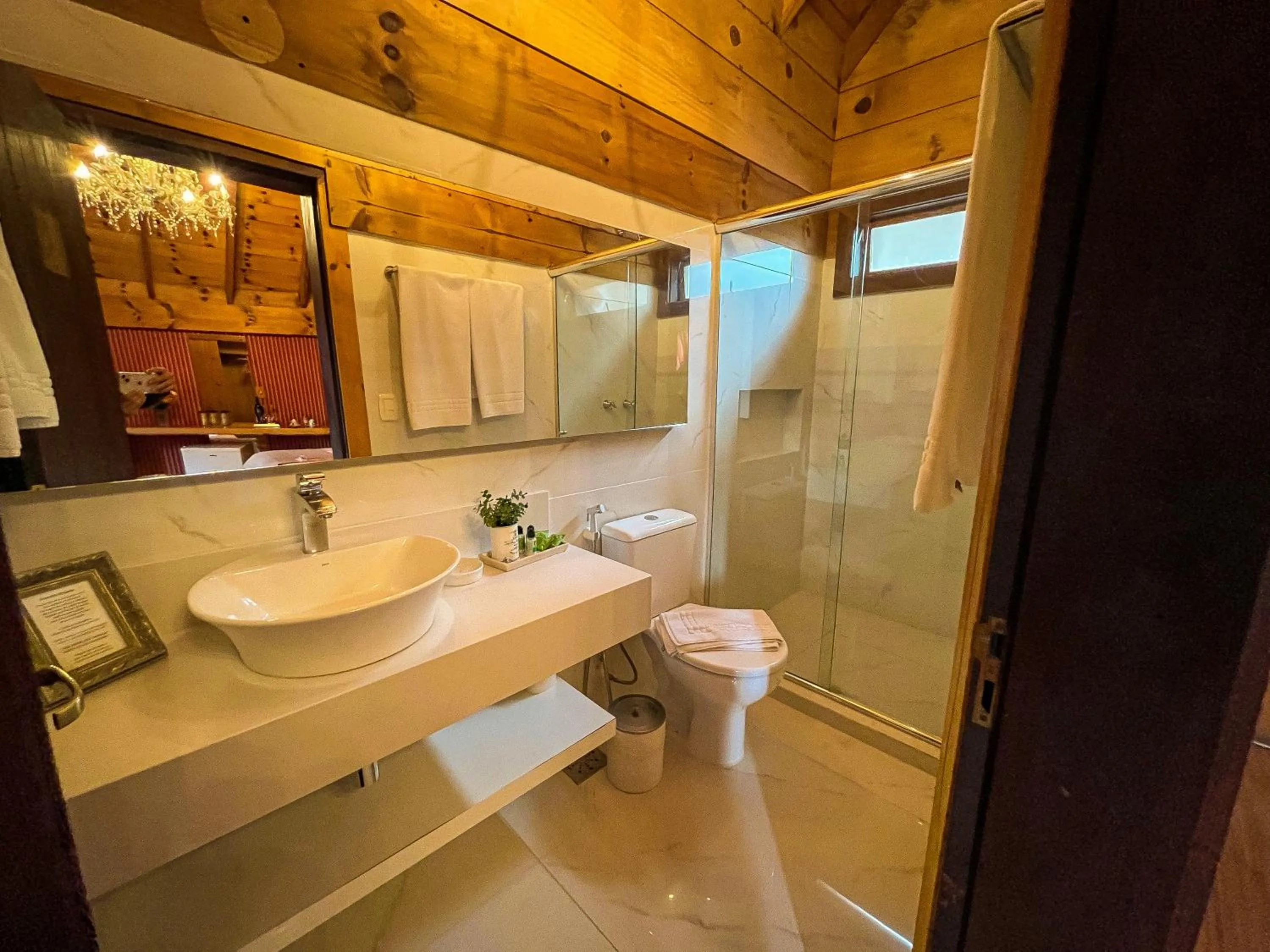 Bathroom in Hotel Giardino Di Pietra