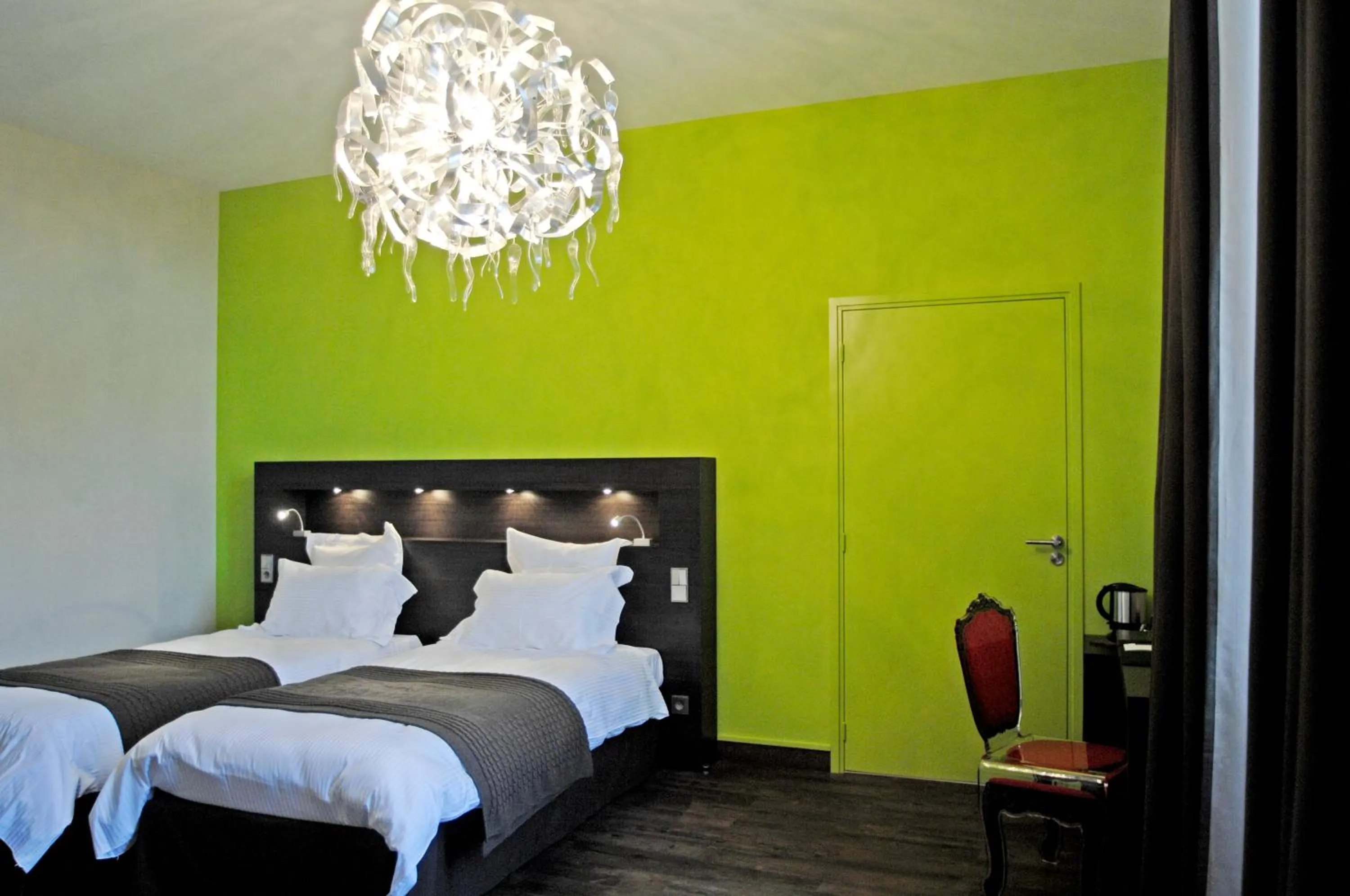 Restaurant/places to eat, Bed in Château de Champlong Table Hôtel **** Golf & Spa