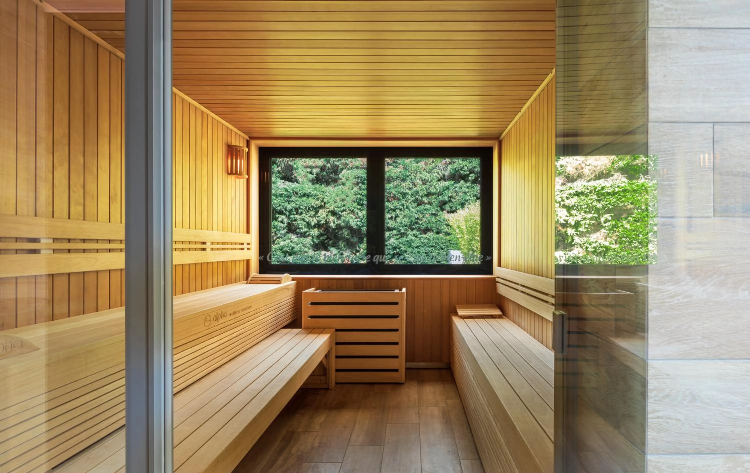 Spa and wellness centre/facilities in Château de Champlong Table Hôtel **** Golf & Spa