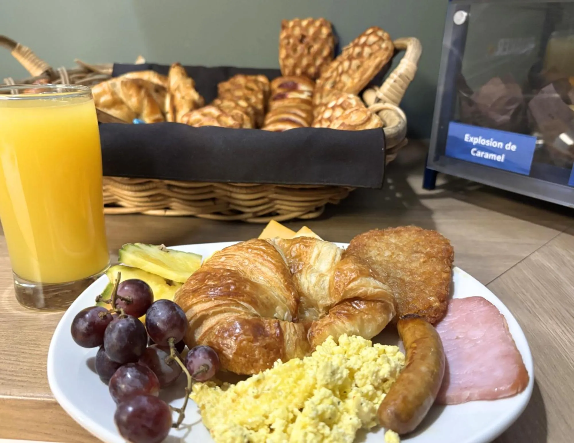 Food and drinks in Hotel des Eskers