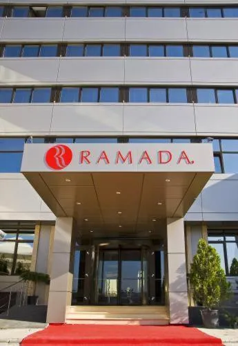 Facade/entrance in Ramada Iasi City Center