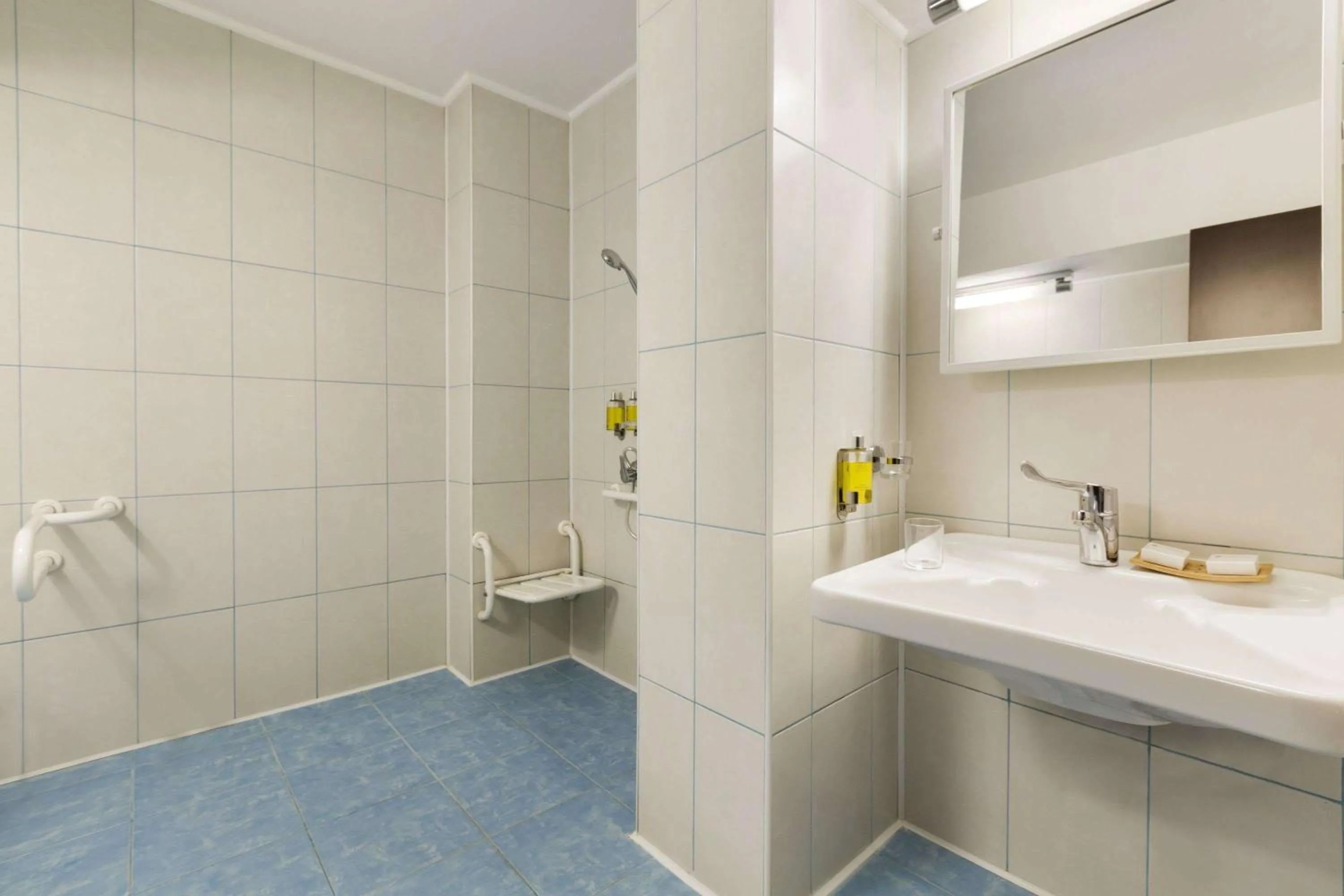 Bathroom in Ramada Iasi City Center