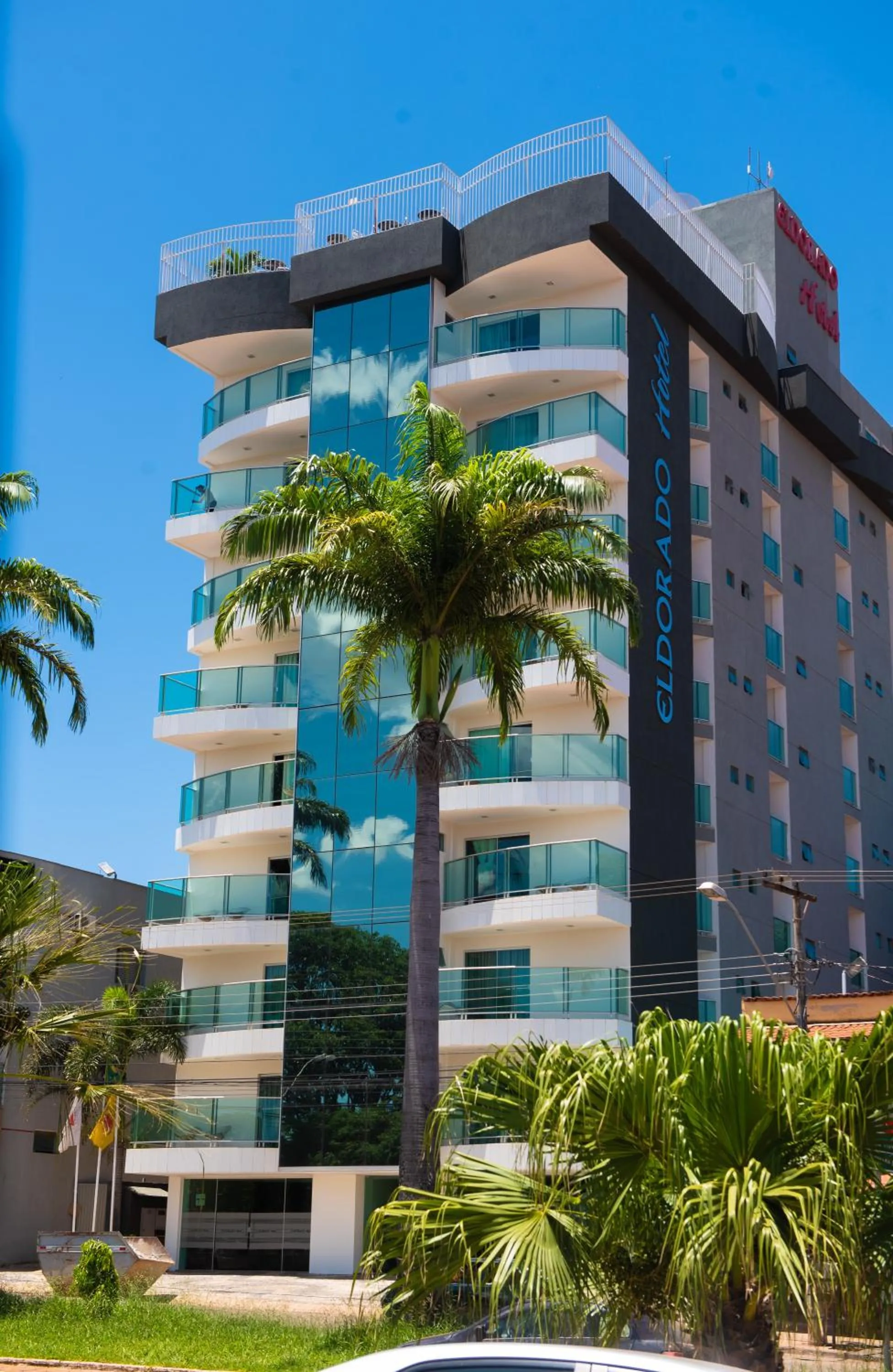 Facade/entrance in Hotel Eldorado
