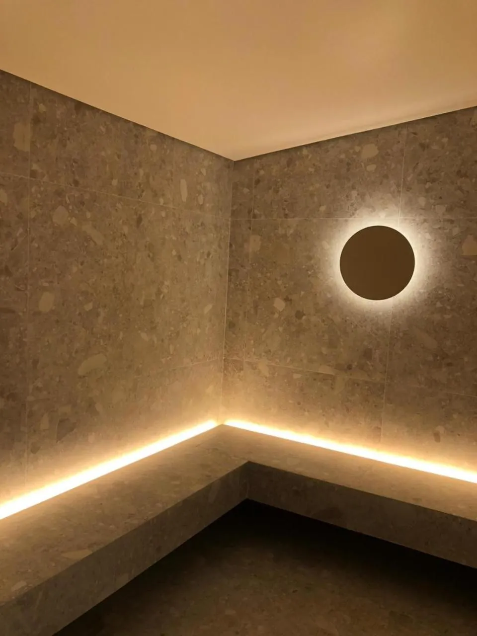 Steam room in Camboa Hotel Paranaguá