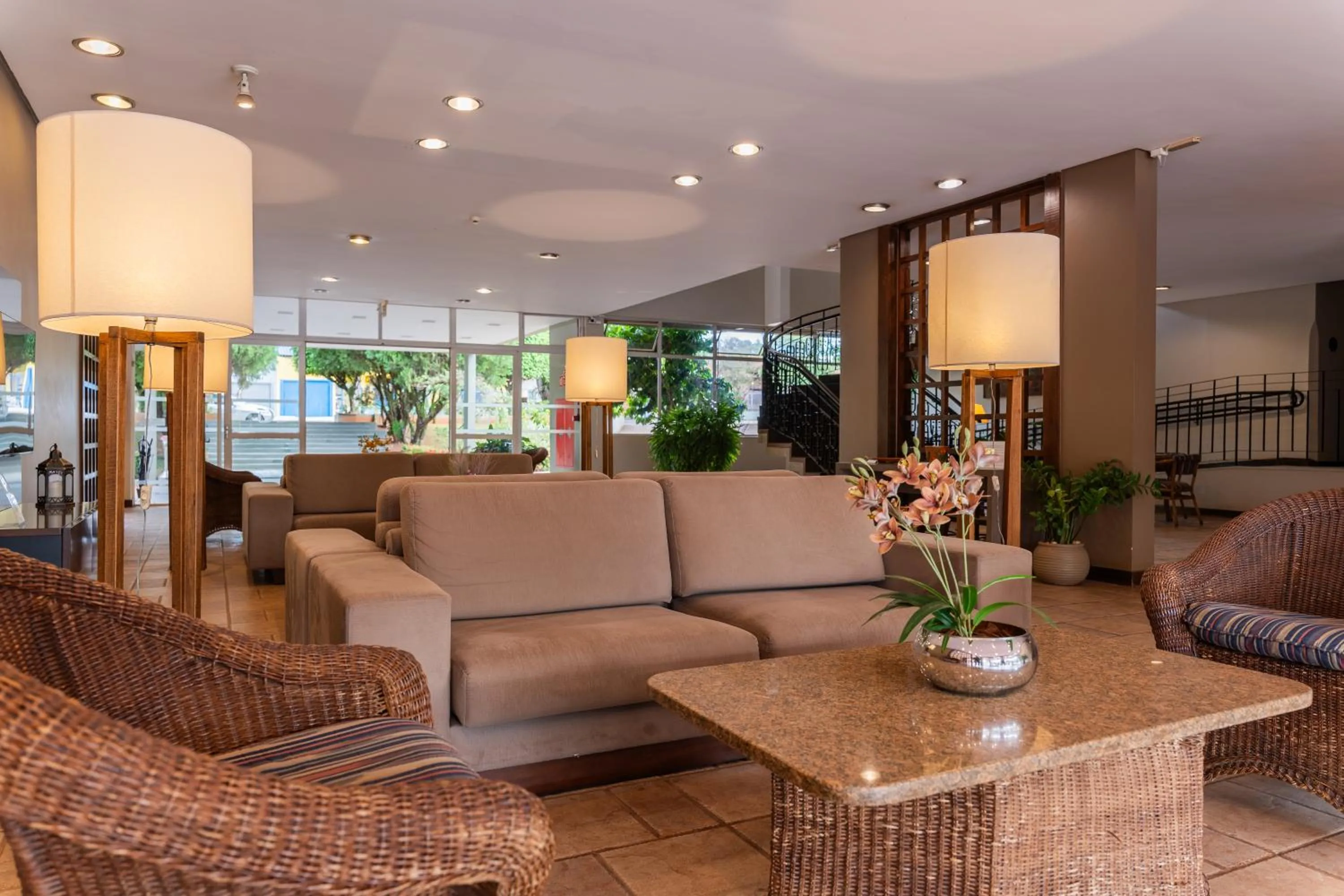 Lobby or reception in Hotel Deville Express Guaira