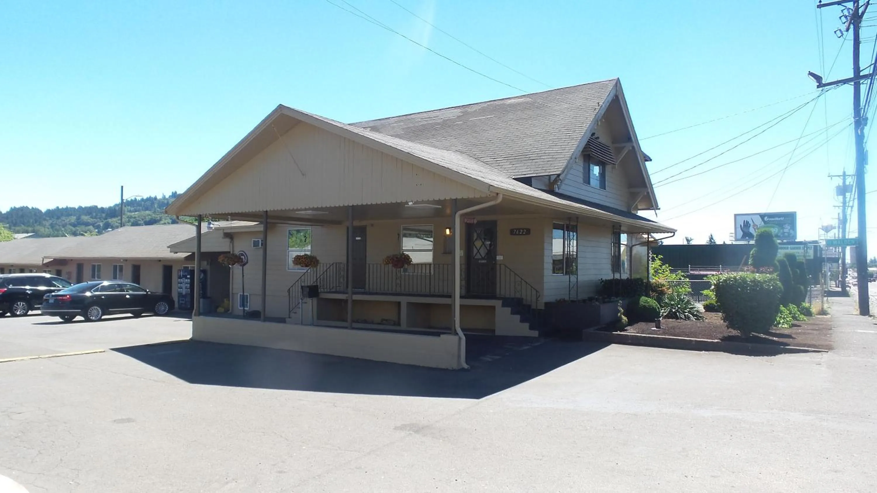 Del Rancho Motel By Townhouse Portland OR Hwy 205