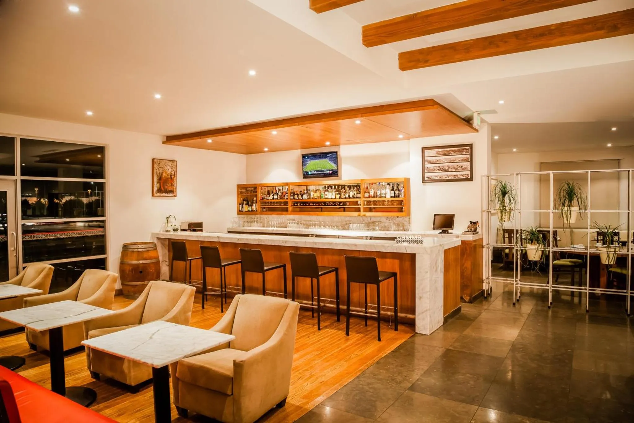 Restaurant/places to eat in Gamma Tijuana