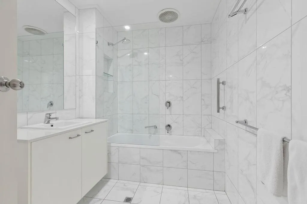 Bathroom in Le Court Villas