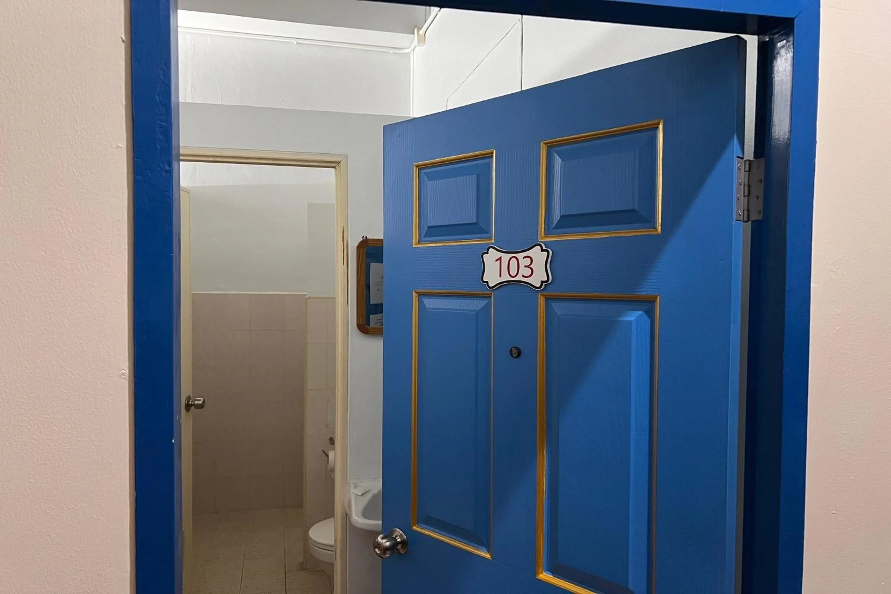 Bathroom in Phuket Old Town Hostel