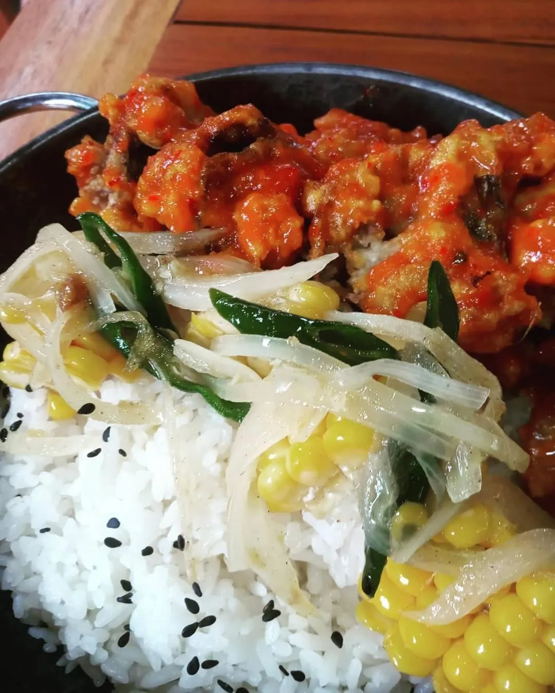 Food and drinks in Salili Bungalow