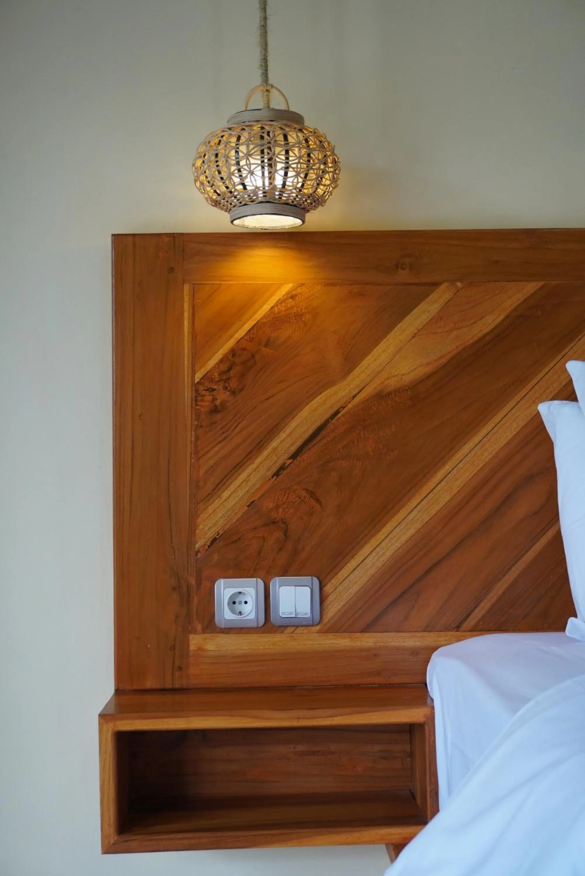 Bedroom, Bed in Salili Bungalow