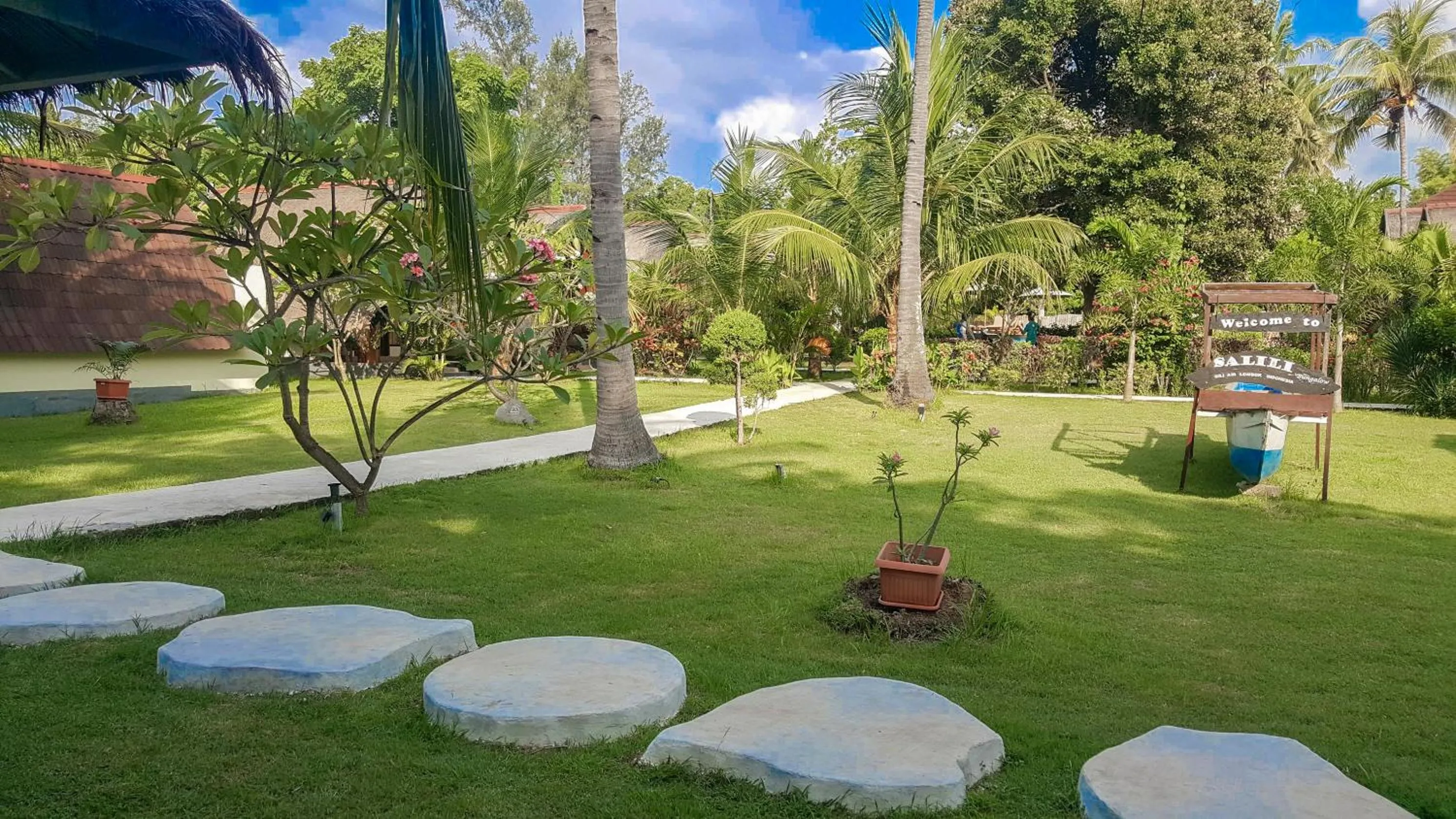 Children play ground in Salili Bungalow
