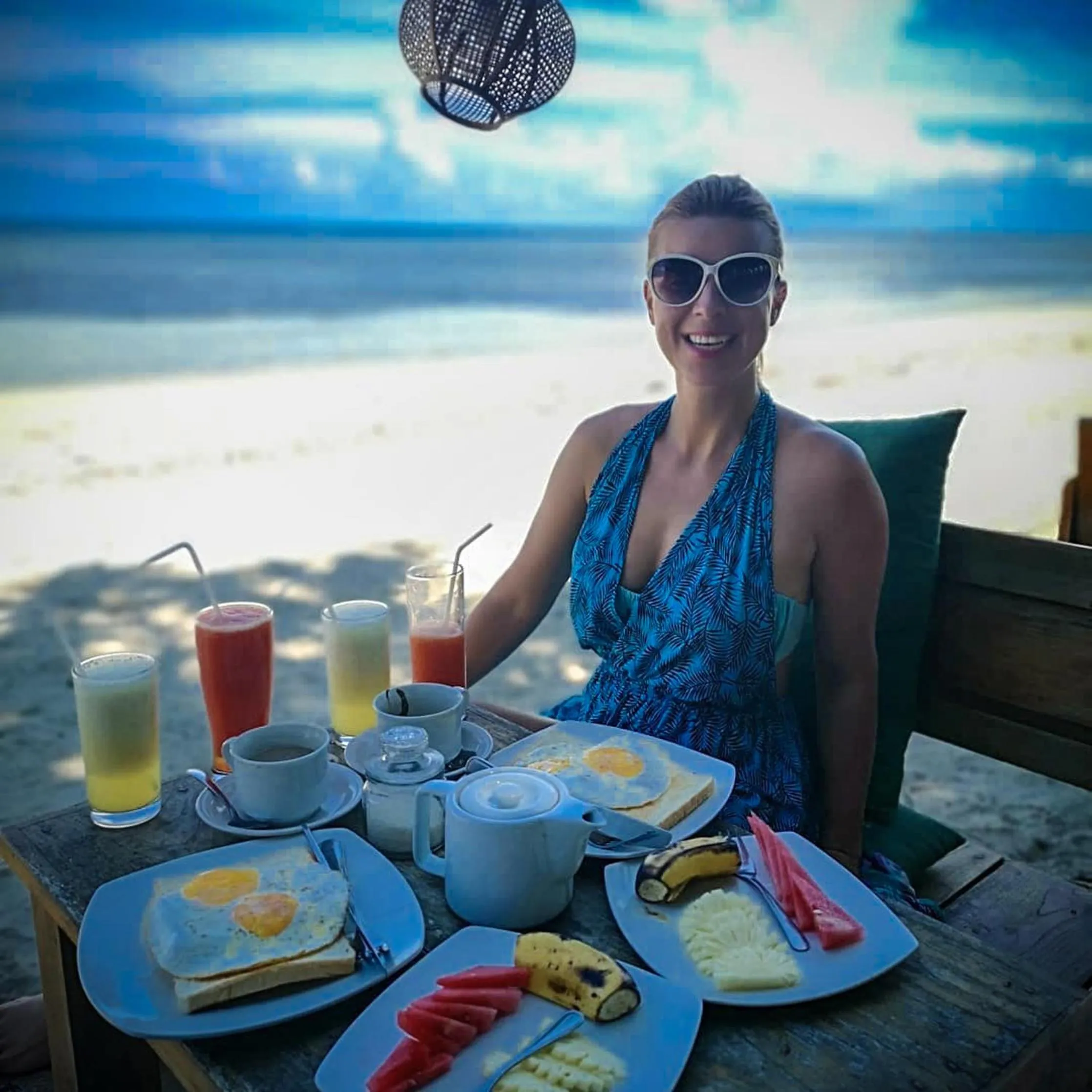 Food and drinks in Salili Bungalow