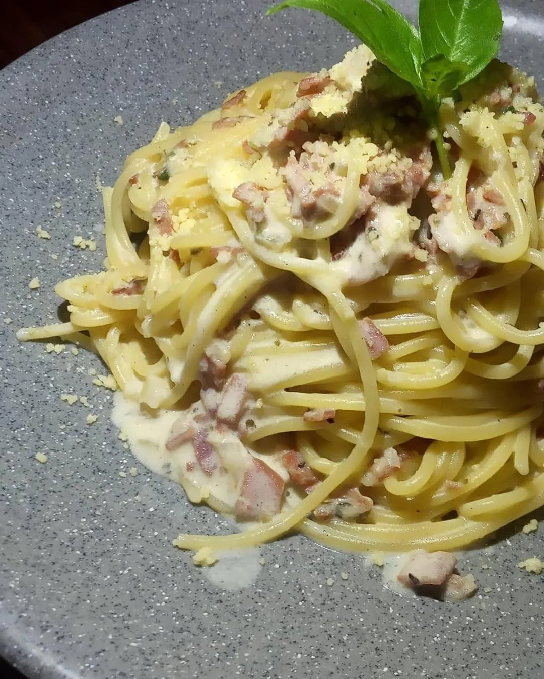 Food and drinks in Salili Bungalow