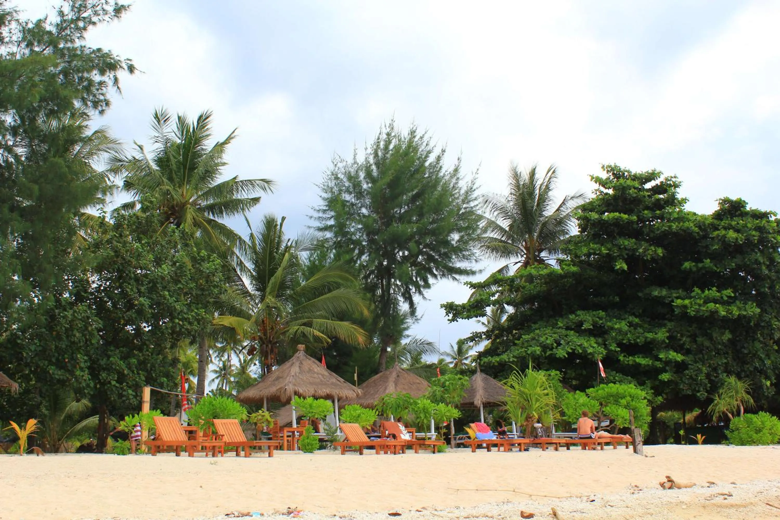 Beach in Salili Bungalow