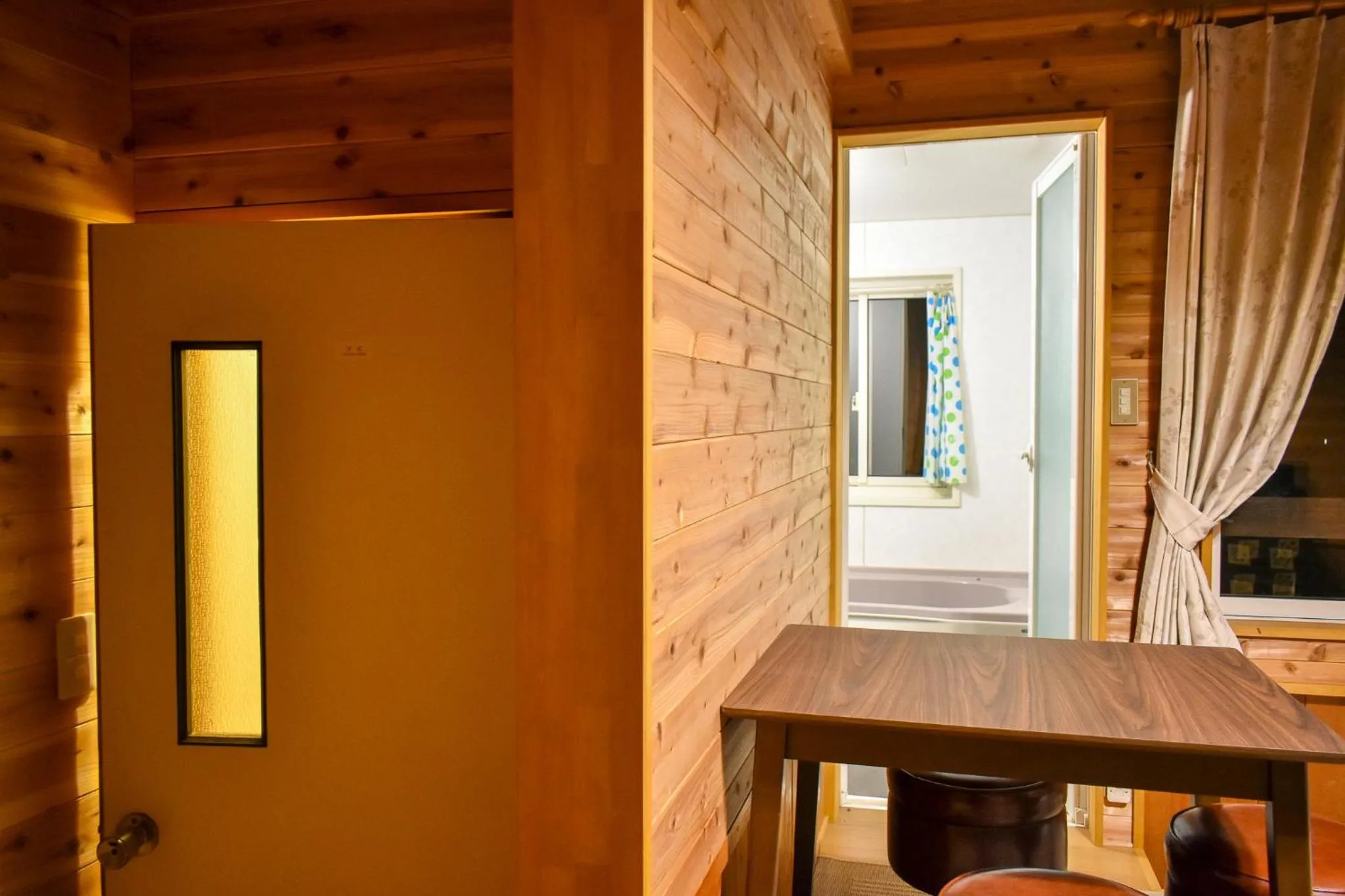 Toilet in Kizuna Lodge & BBQ Centre