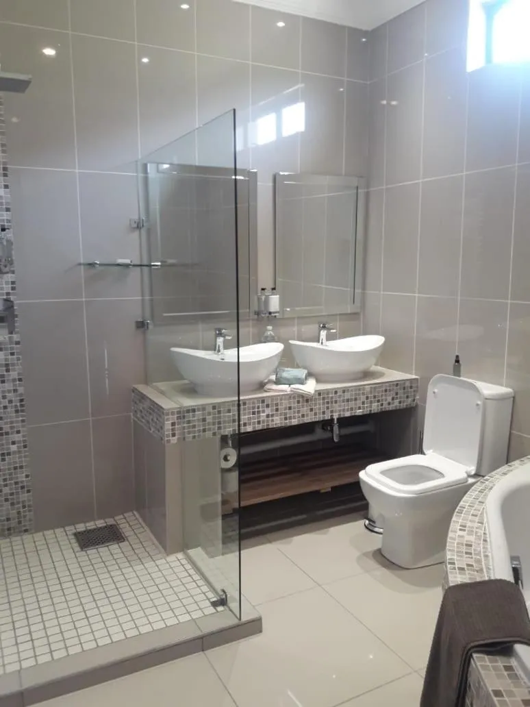 Toilet in WILLOW MANOR