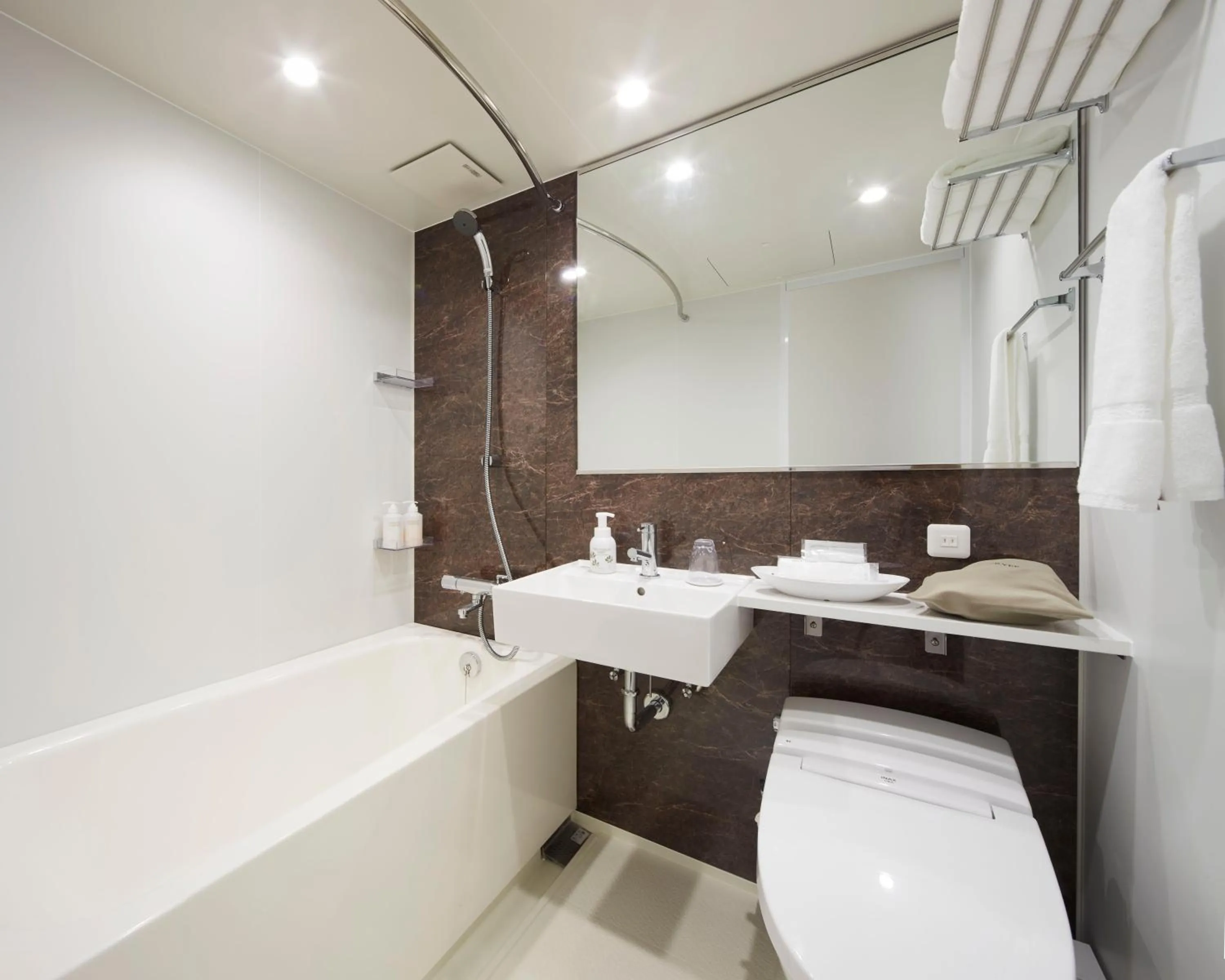 Bathroom in Iroha Grand Hotel Matsumoto Eki-Mae