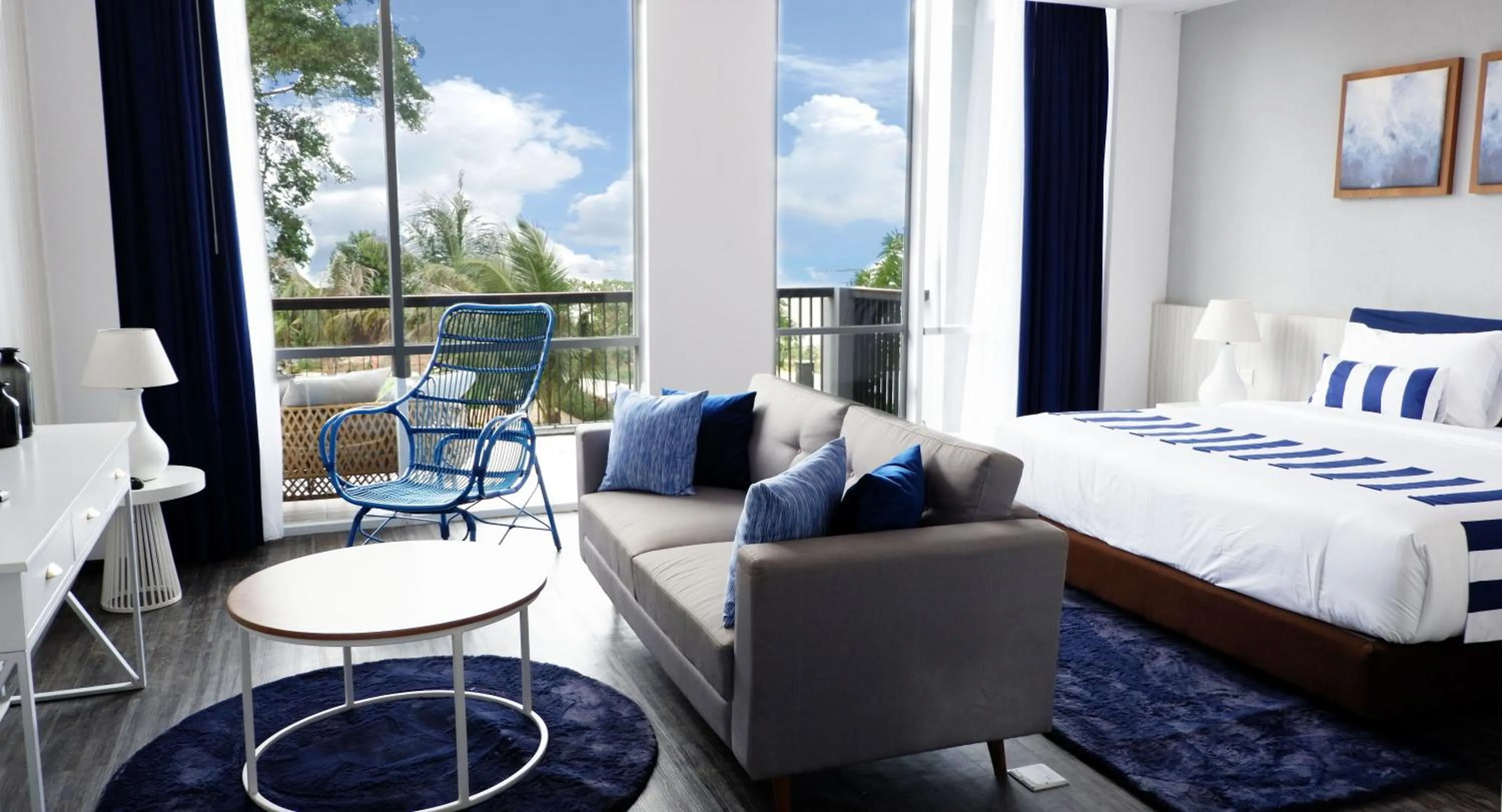 Living room, Bed in Swiss-Belresort Belitung