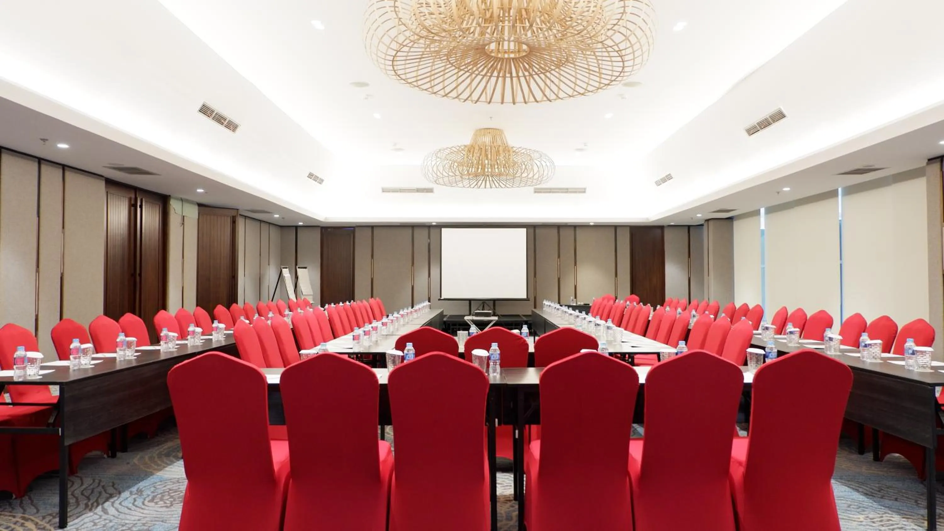 Meeting/conference room in Swiss-Belresort Belitung