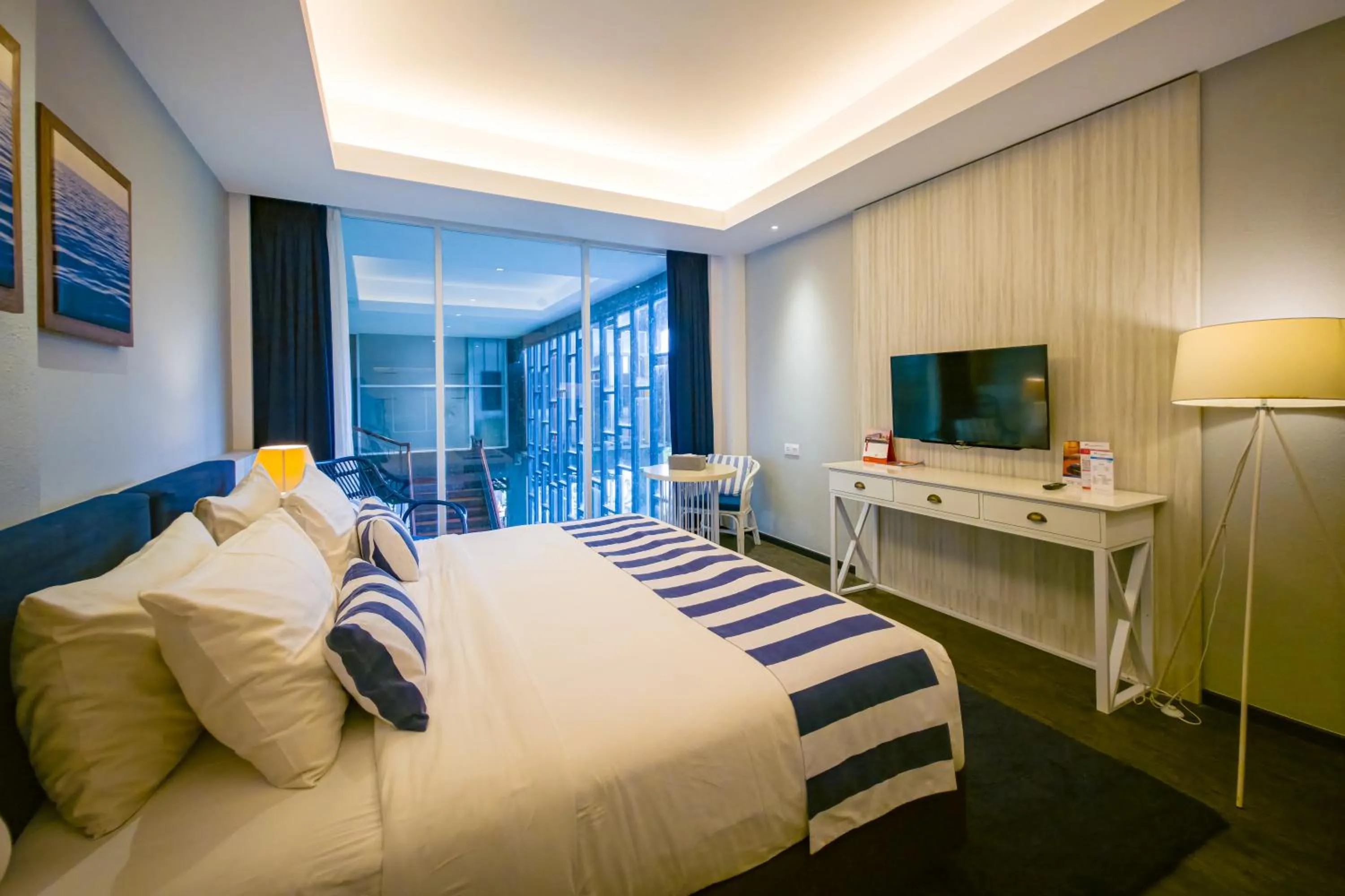 Bedroom, Bed in Swiss-Belresort Belitung