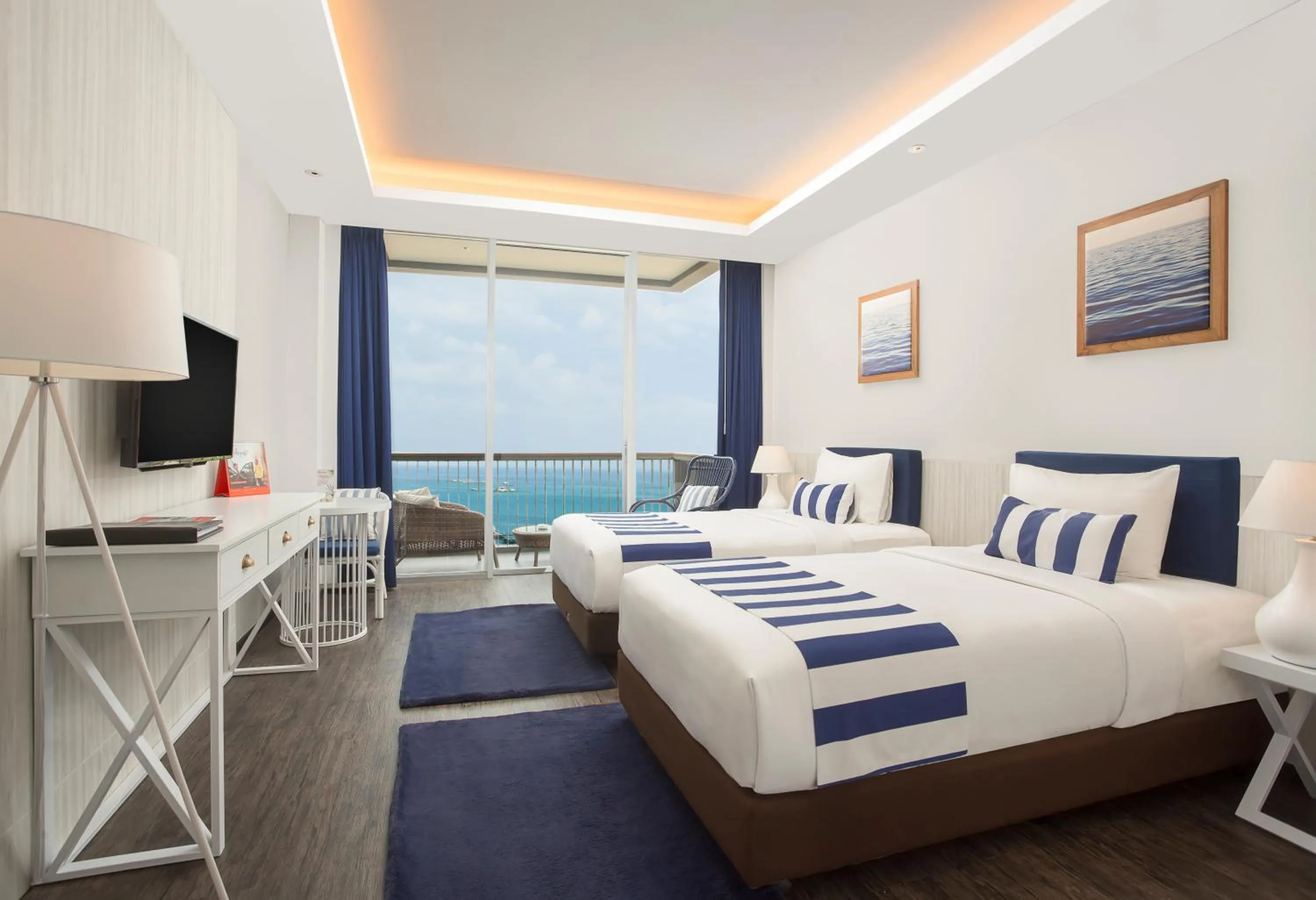 Bed in Swiss-Belresort Belitung